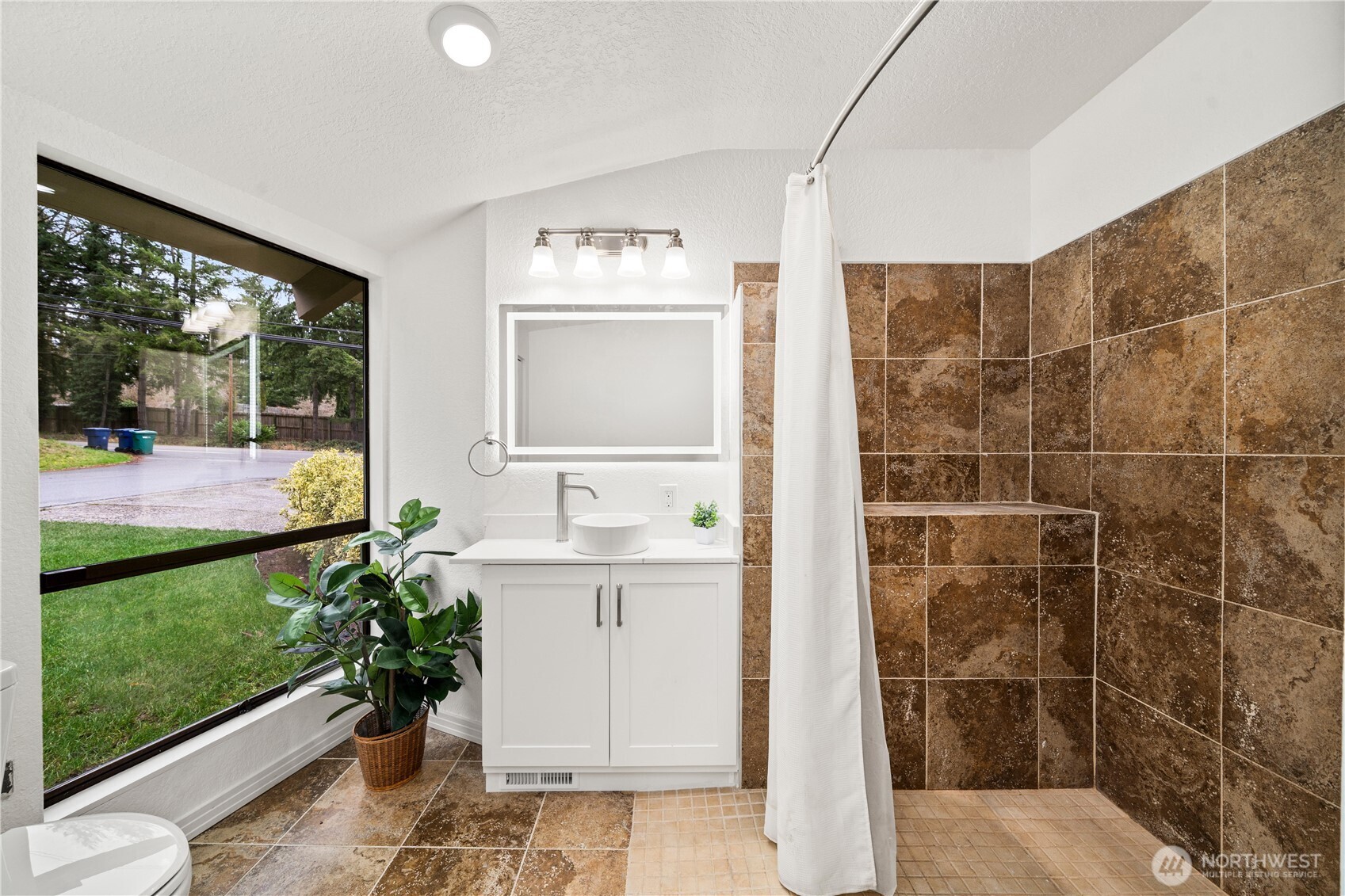 20709 Ne 79th Street Property Photo 23