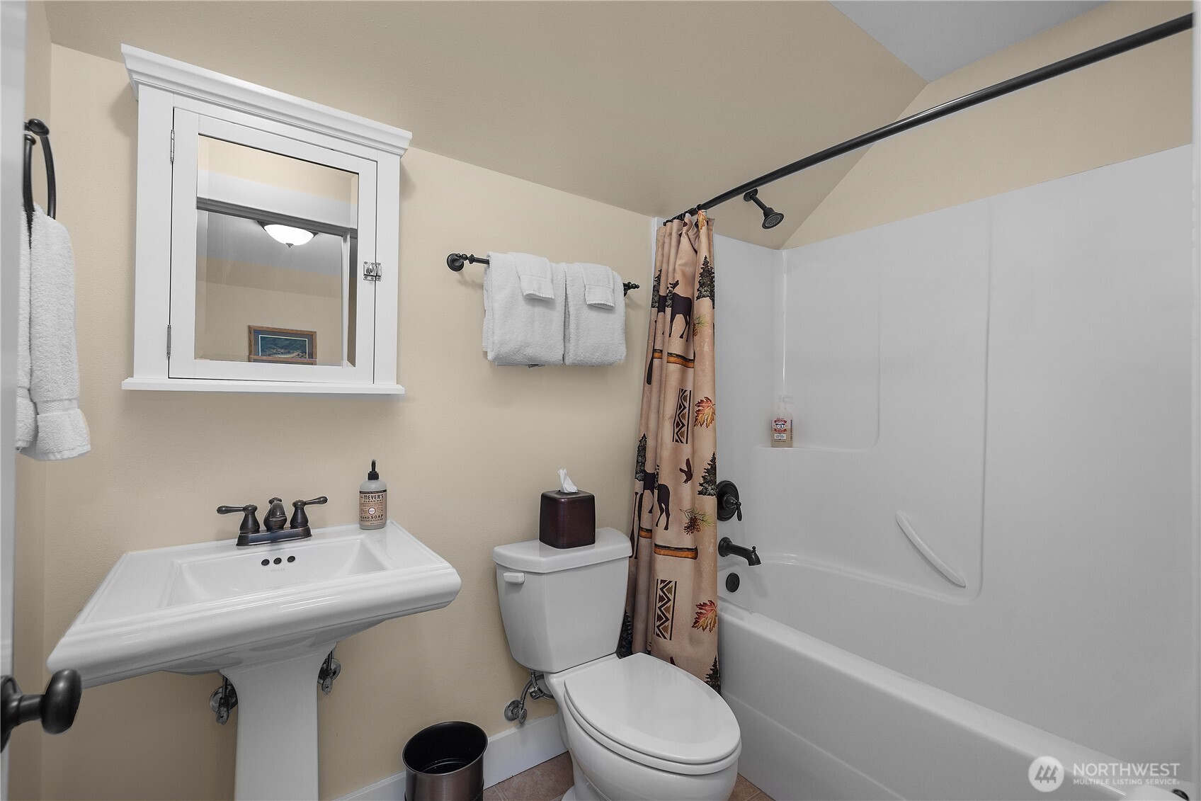 18 Primrose Lane Property Photo 24