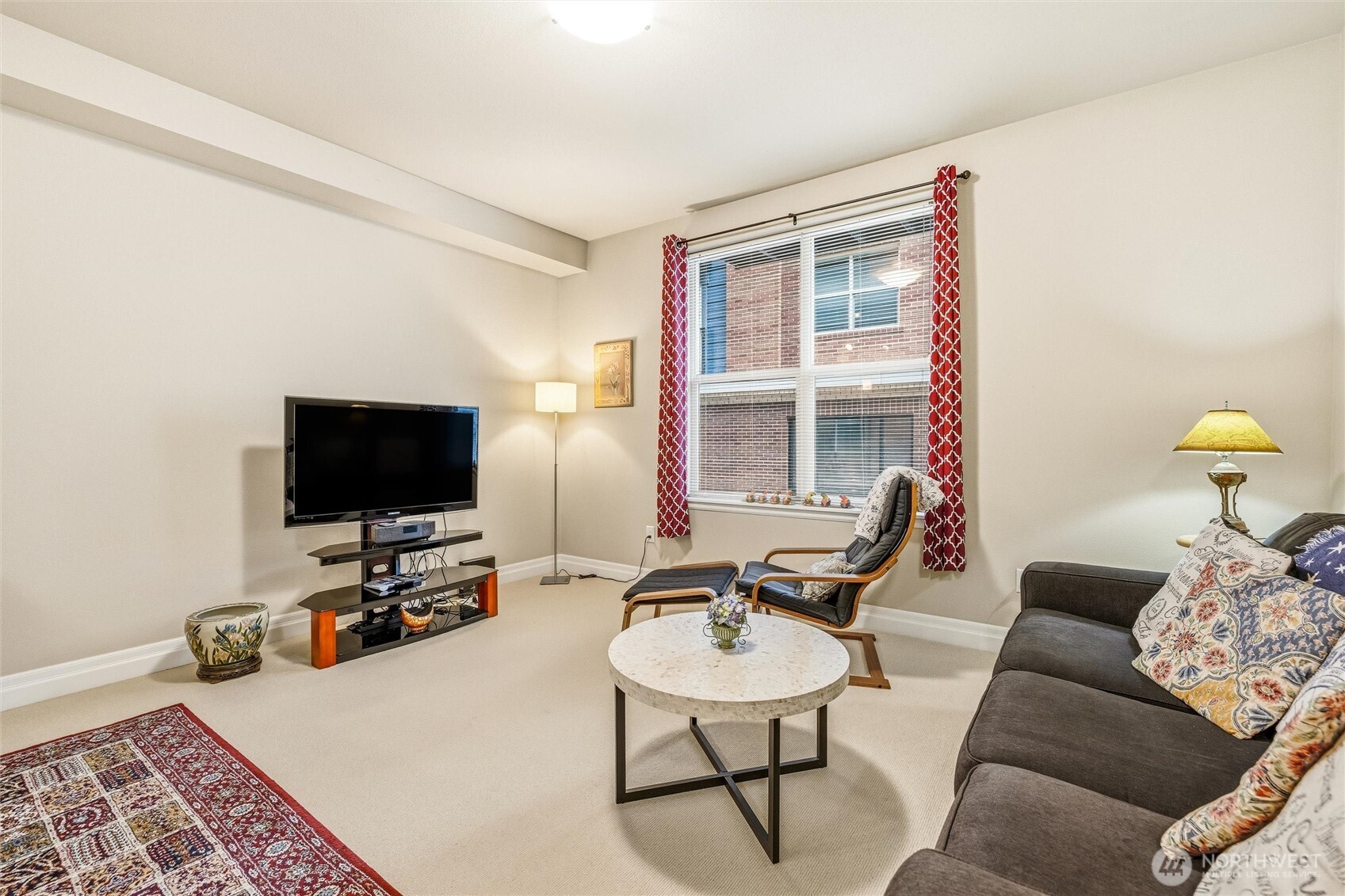 910 Harris Avenue 208 Property Photo 10