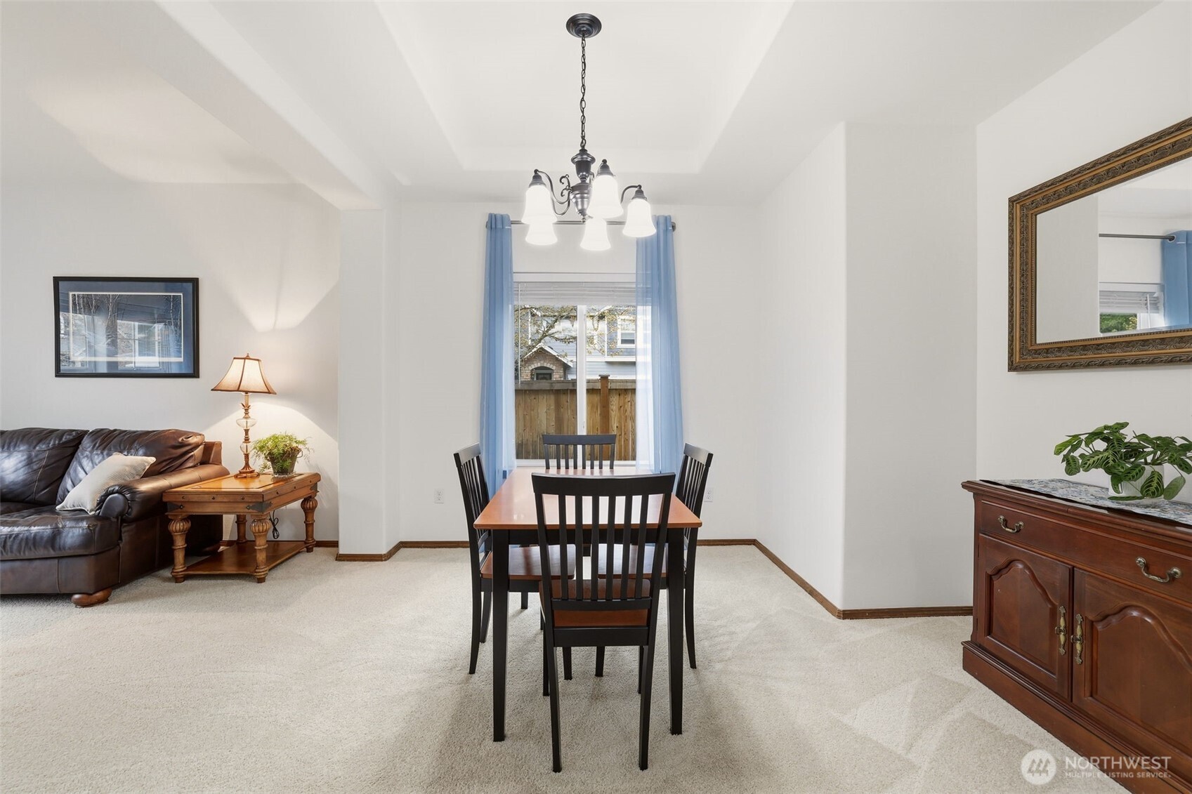 12430 5th Place Property Photo 6