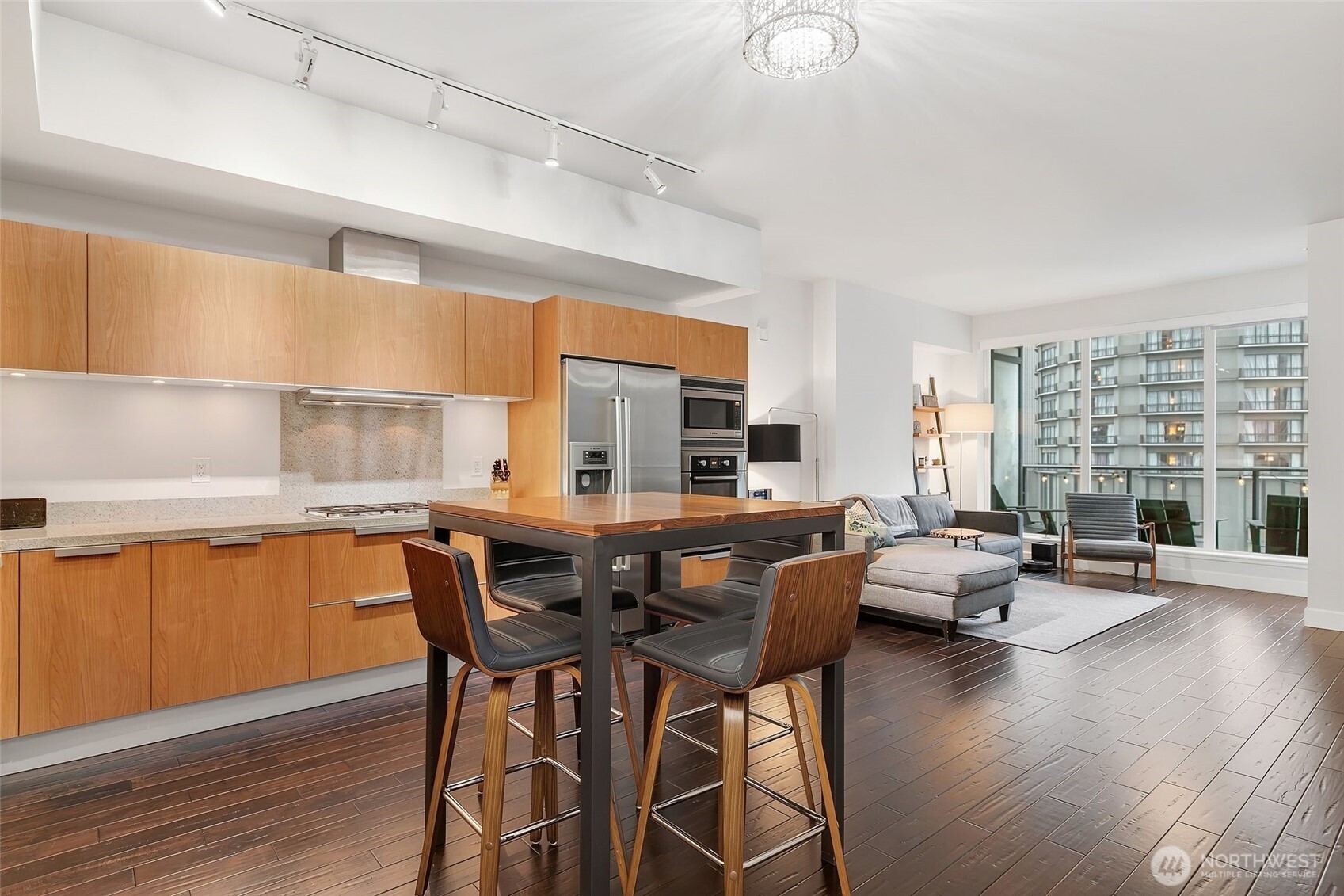 1920 4th Avenue 509 Property Photo 5
