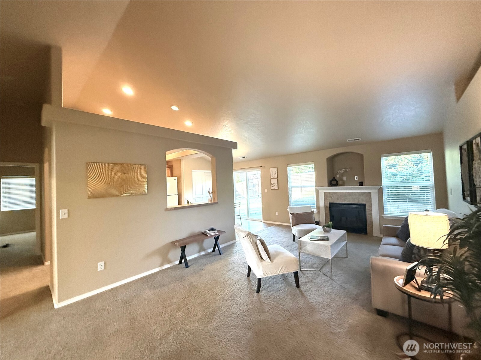 919 Highland Road Property Photo 3