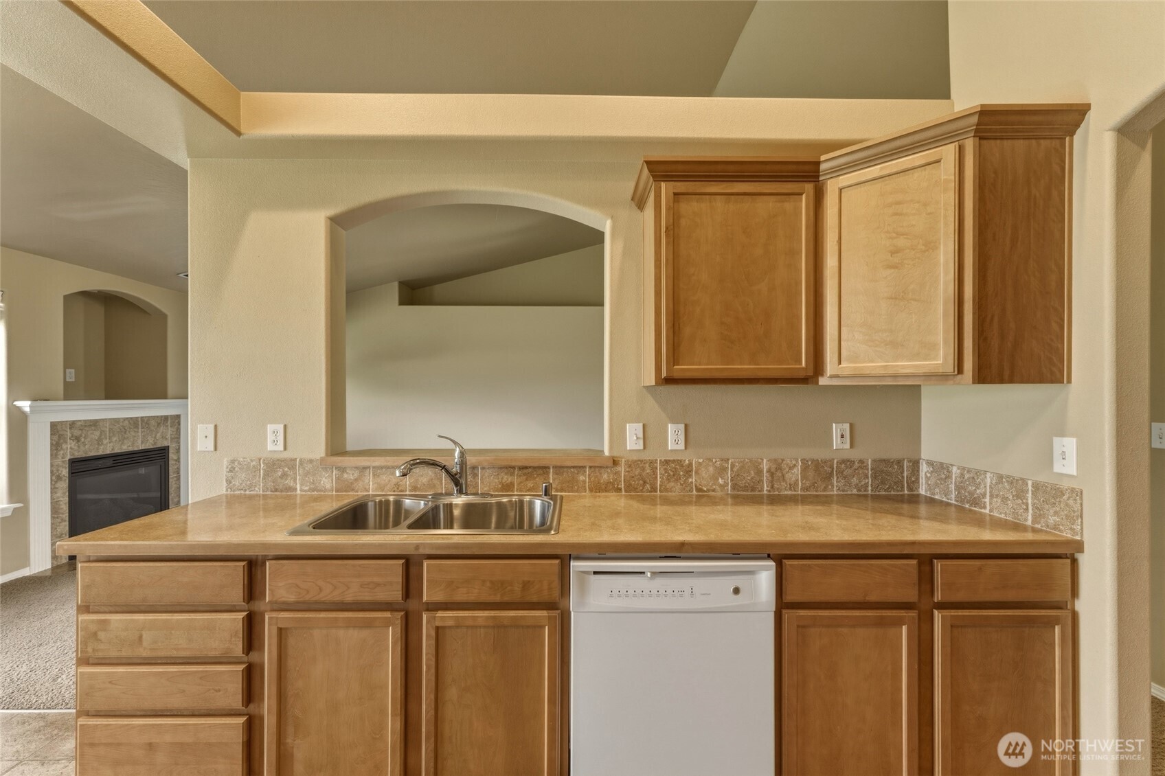 919 Highland Road Property Photo 10