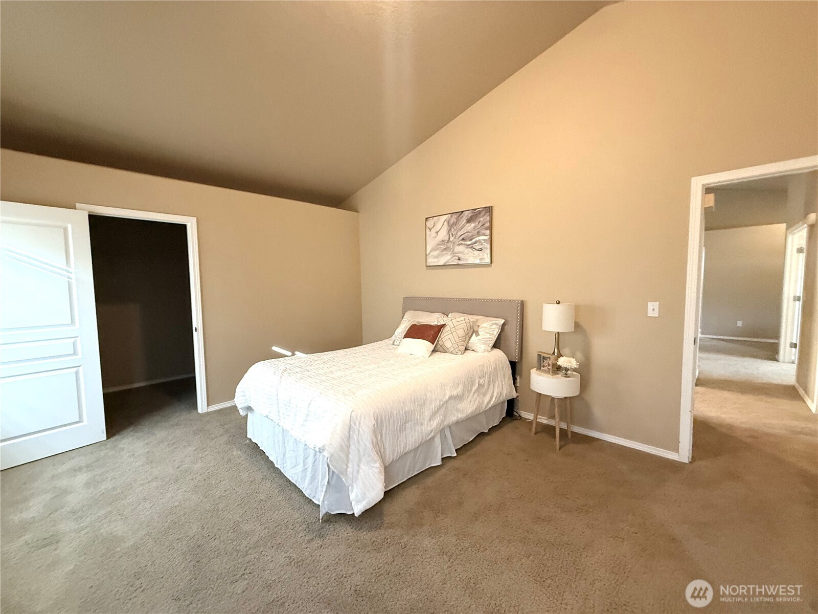 919 Highland Road Property Photo 16