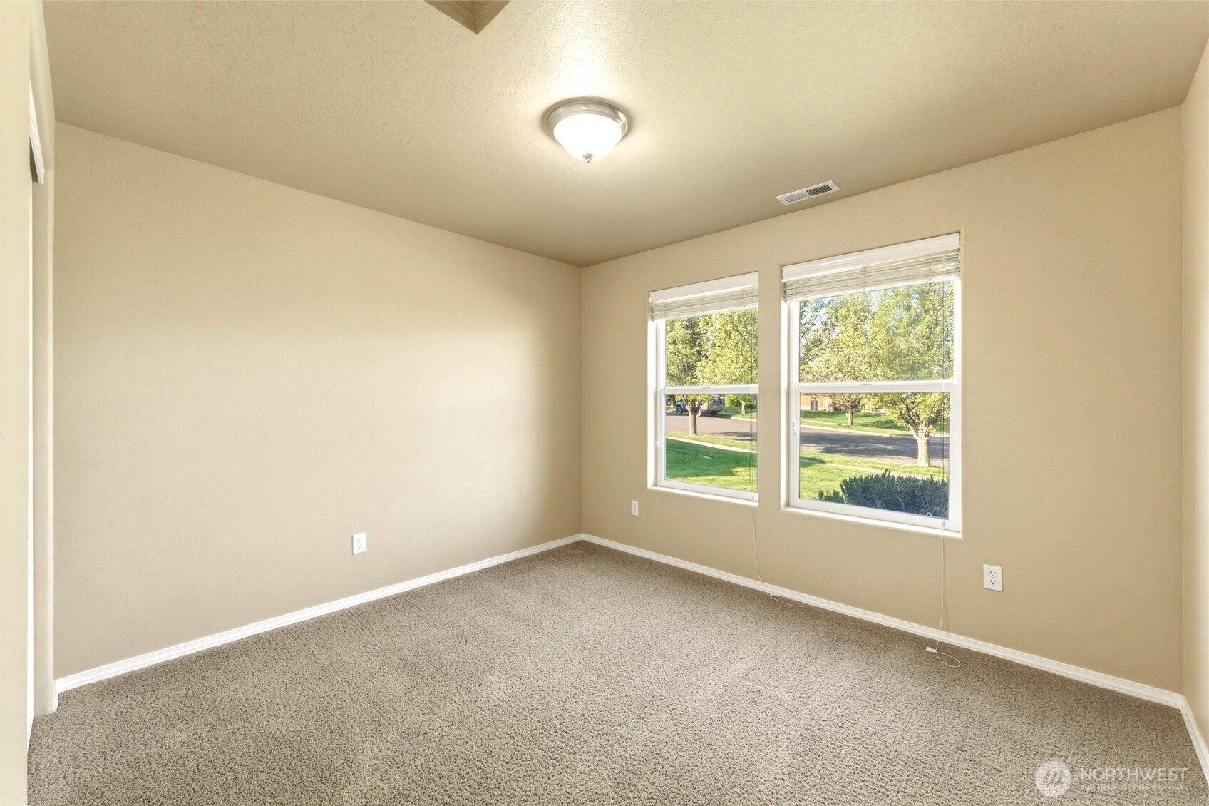 919 Highland Road Property Photo 24
