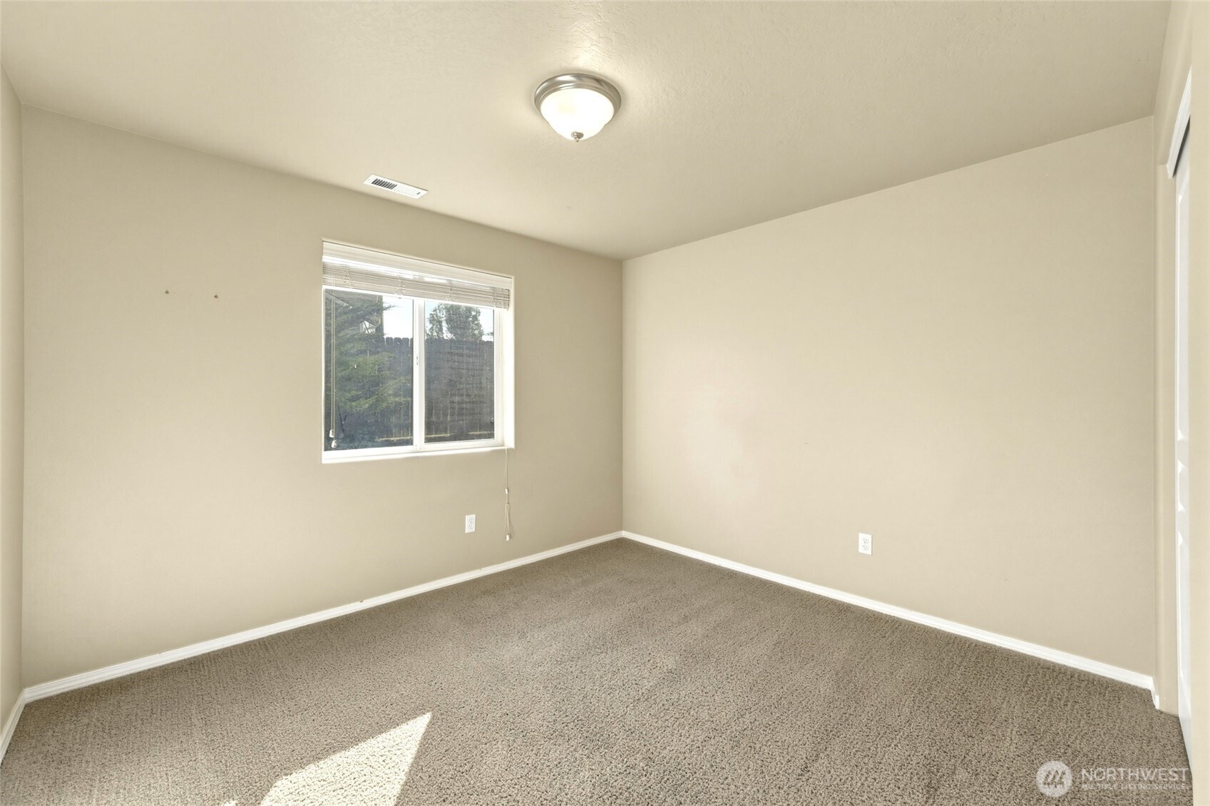 919 Highland Road Property Photo 27