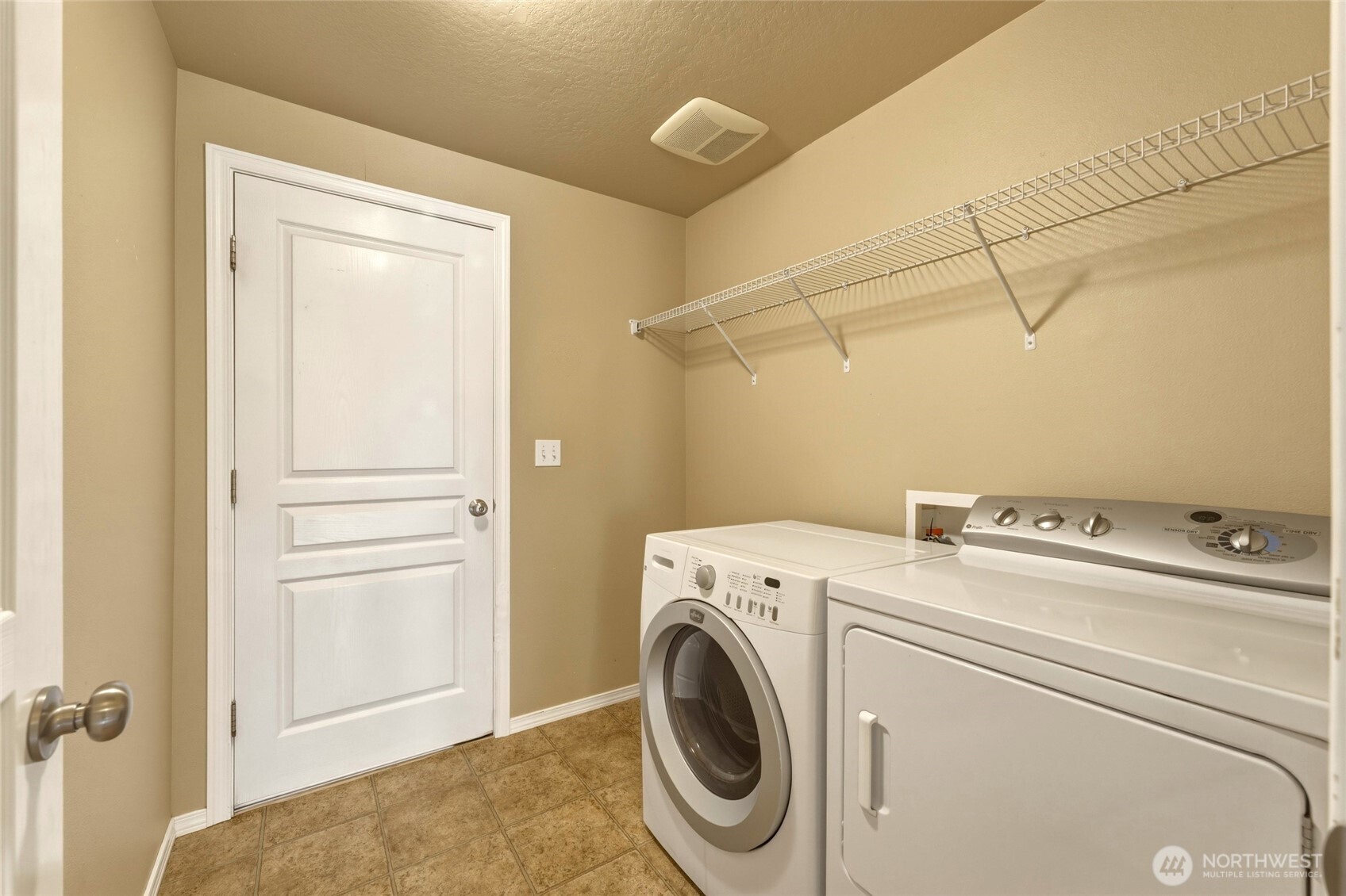919 Highland Road Property Photo 29