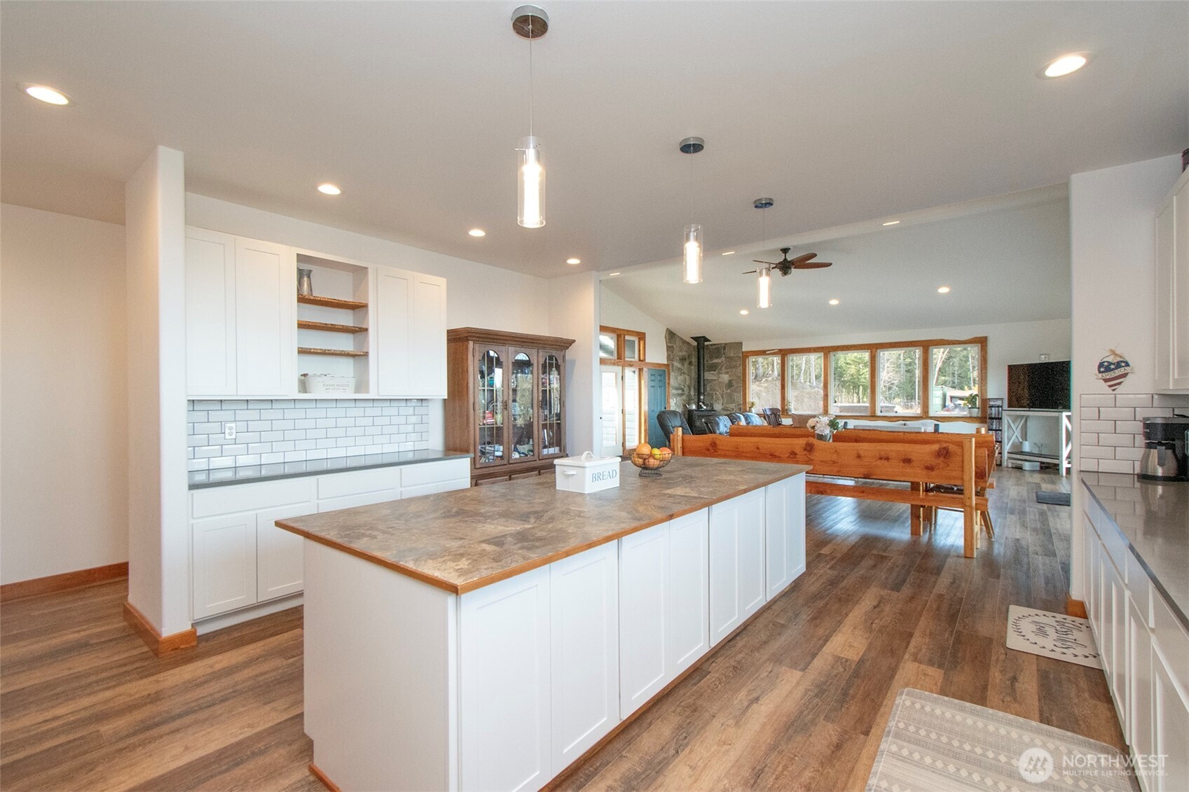 242 Watershed Road Property Photo 10