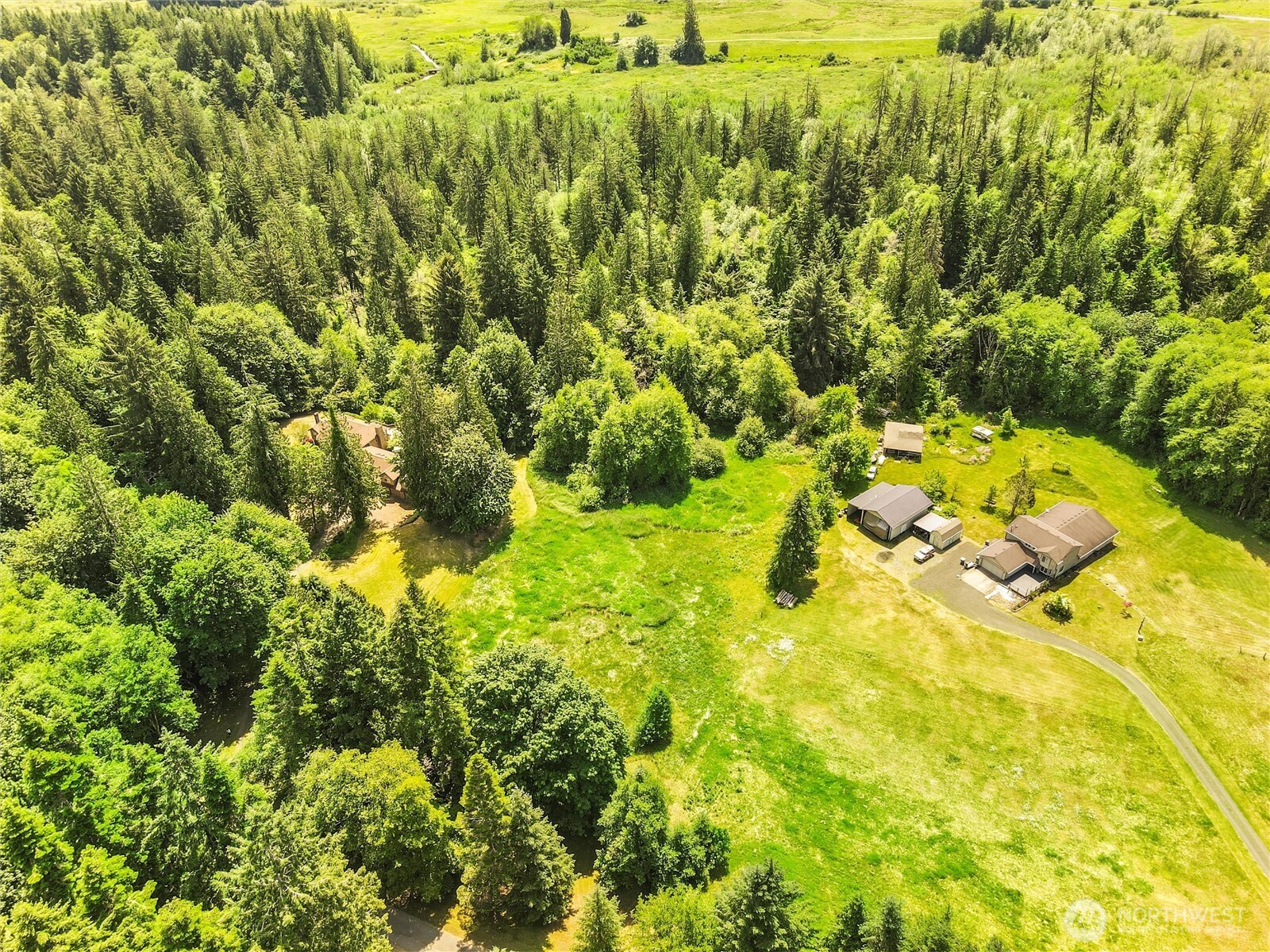 7844 Delphi Road Property Photo 4