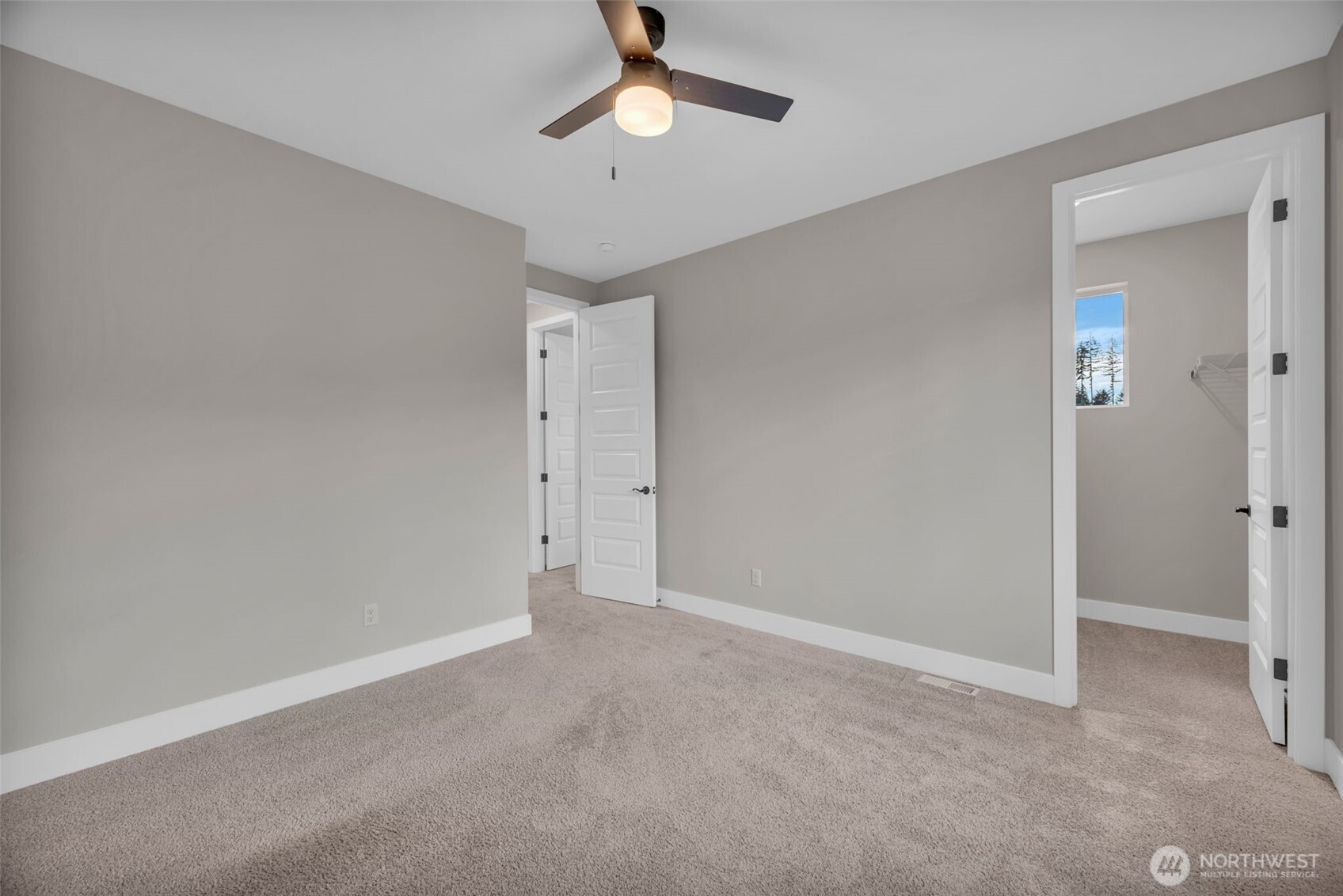 13824 127th Street Property Photo 21