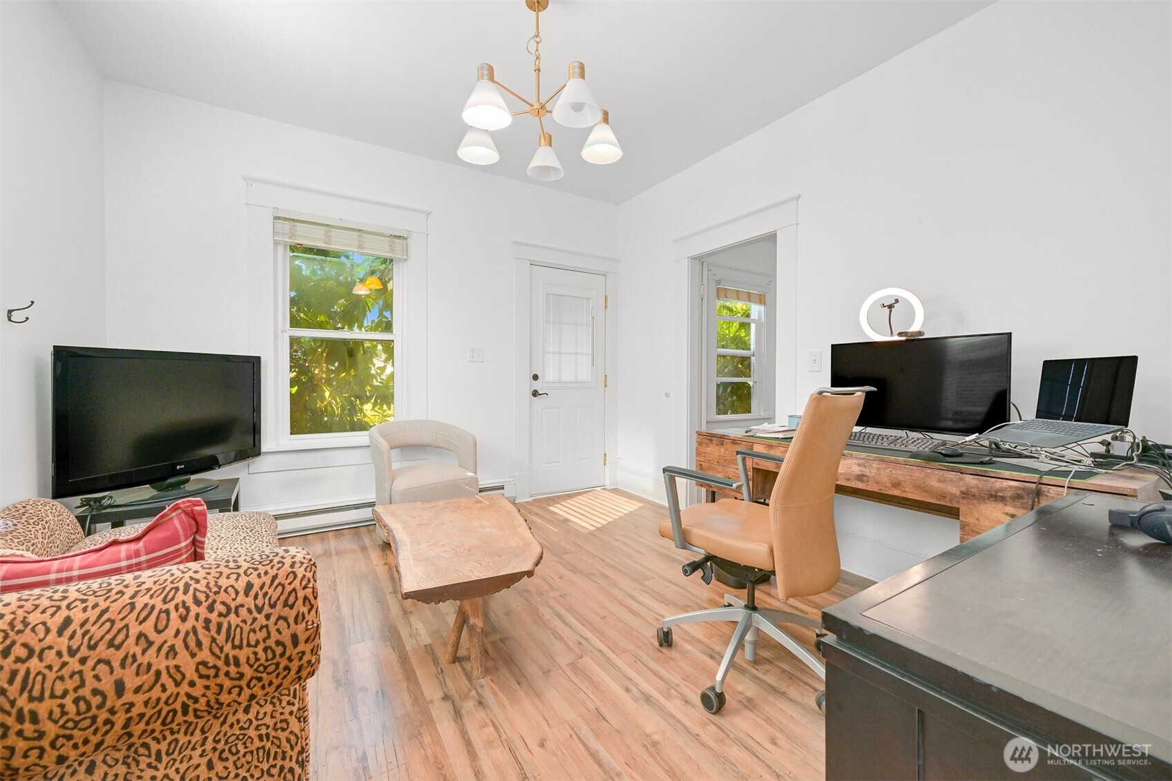 1302 Larrabee Avenue Property Photo 14