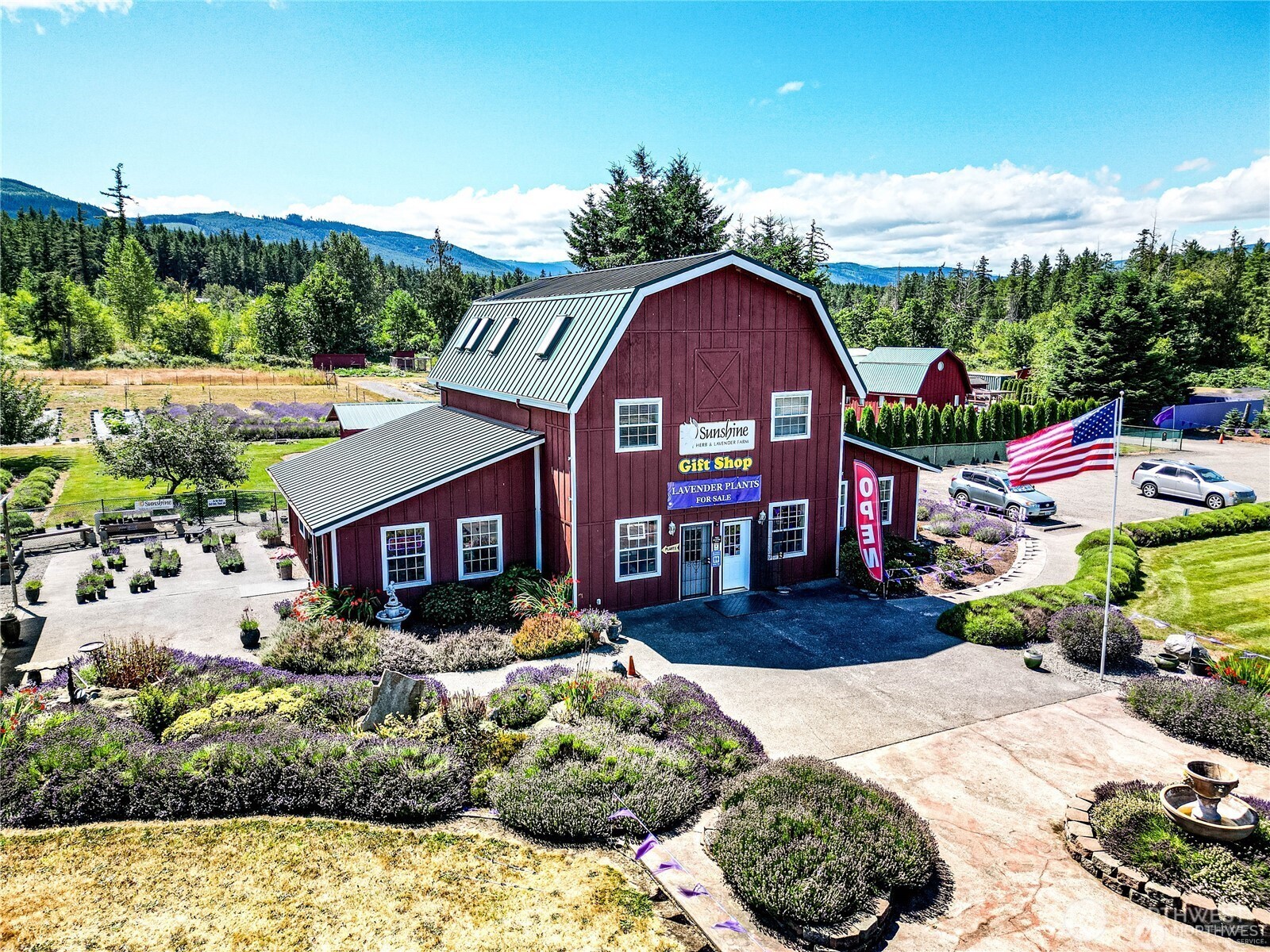 274154 Highway 101 Property Photo 5