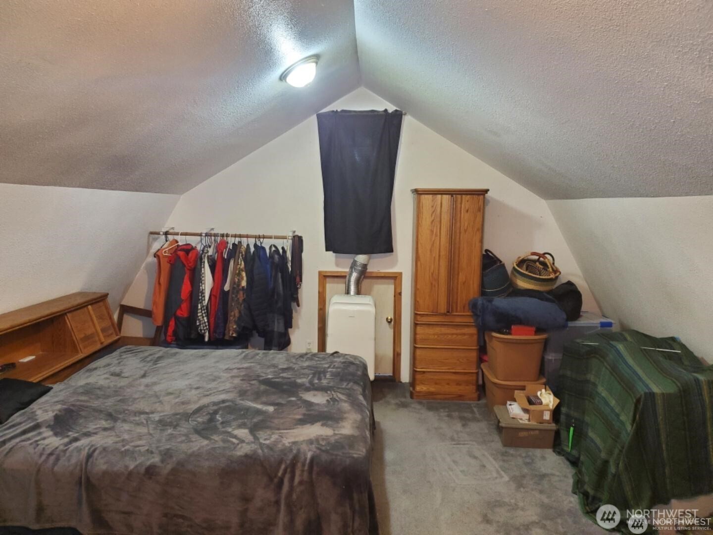 274154 Highway 101 Property Photo 25
