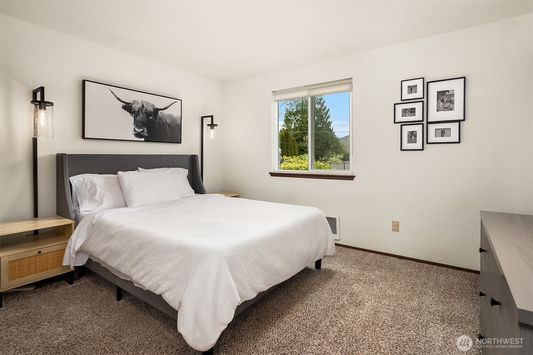 16232 2nd Place Property Photo 12