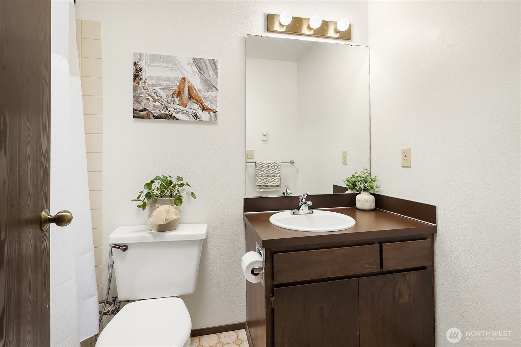 16232 2nd Place Property Photo 13