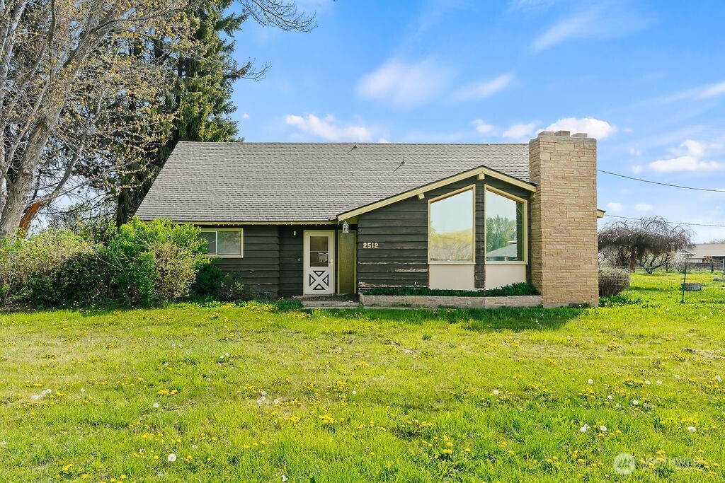 2512 Hannah Road Property Photo 1