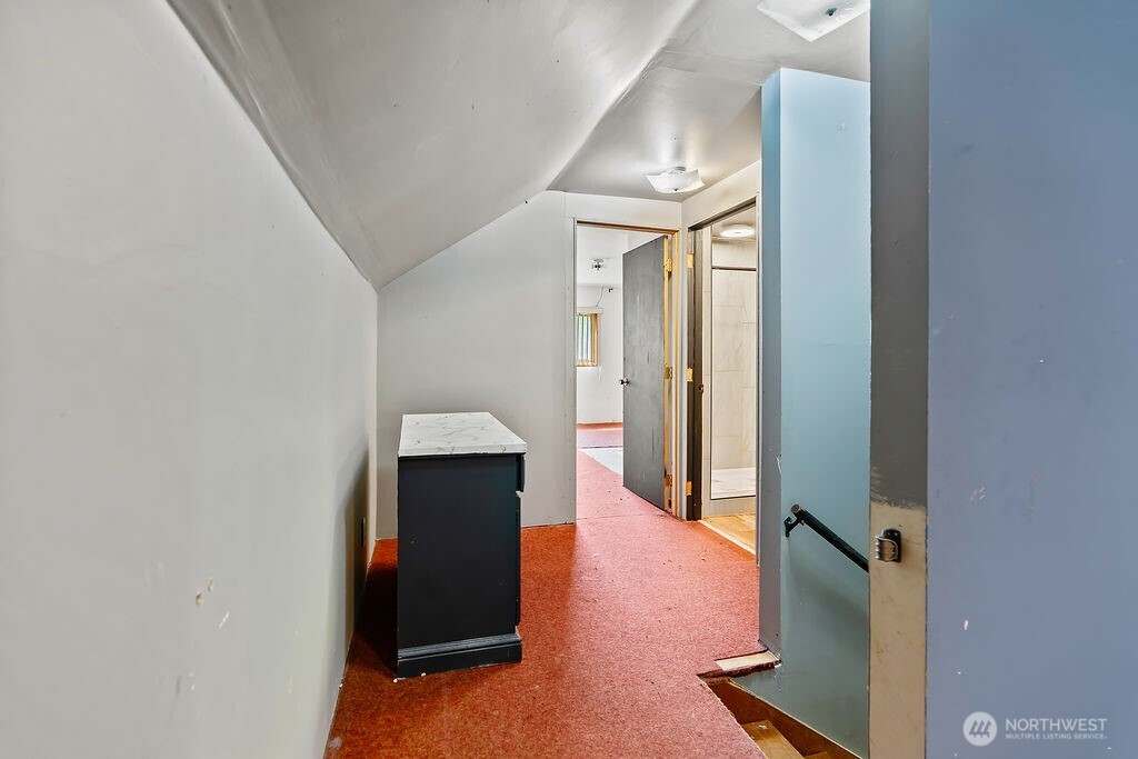 2512 Hannah Road Property Photo 16