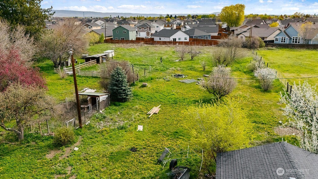 2512 Hannah Road Property Photo 32