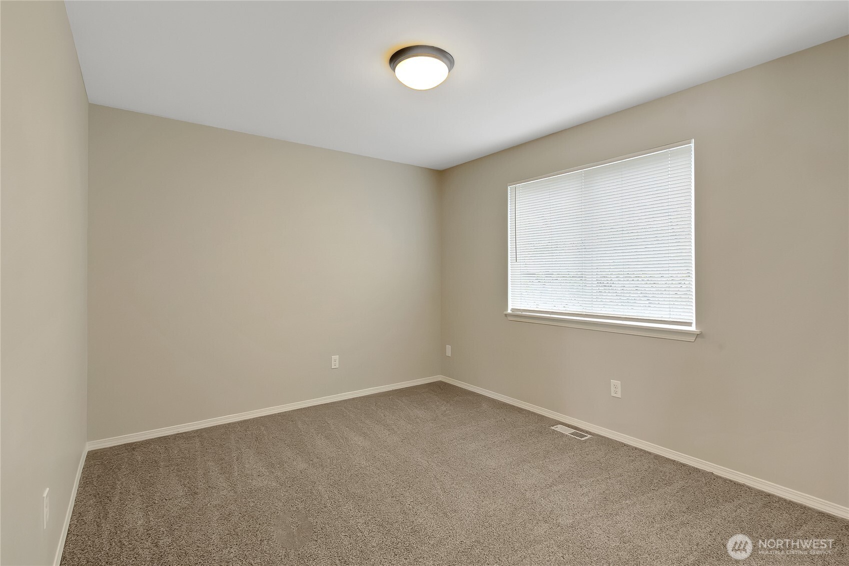 29851 48th Avenue Property Photo 23