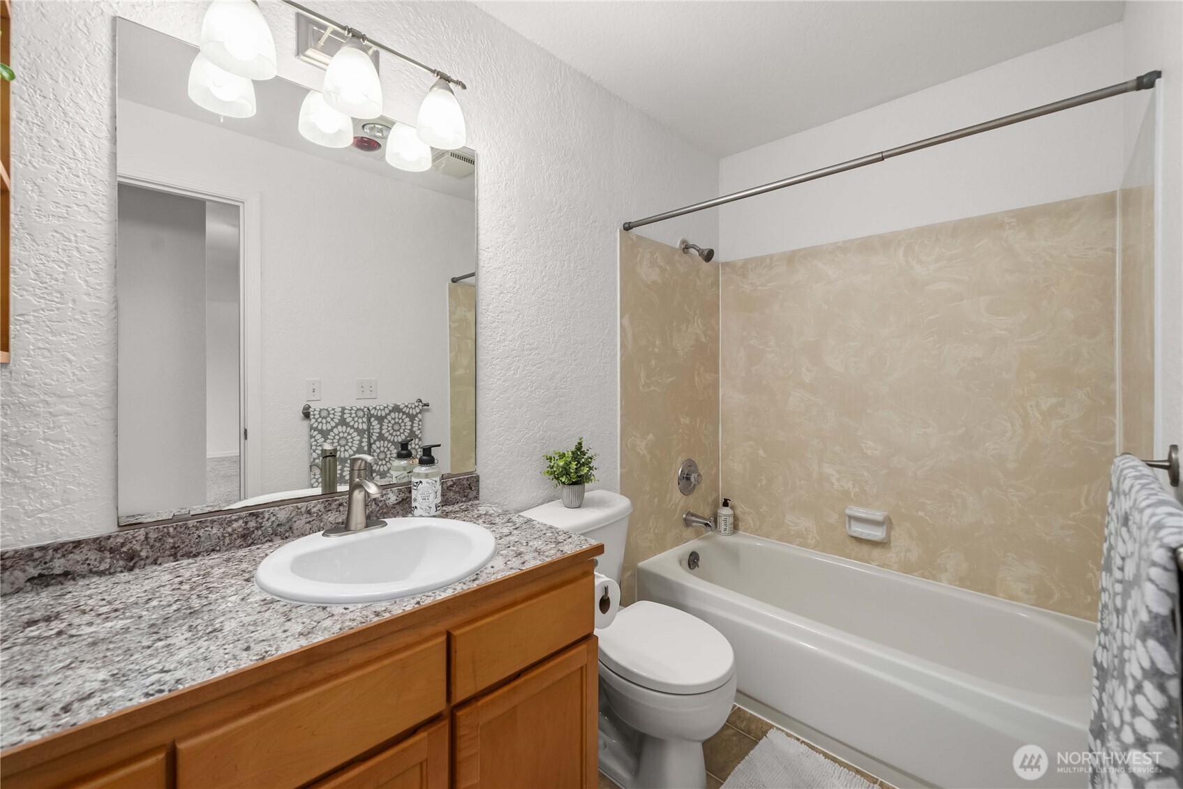 750 N 143rd Street 212 Property Photo 17