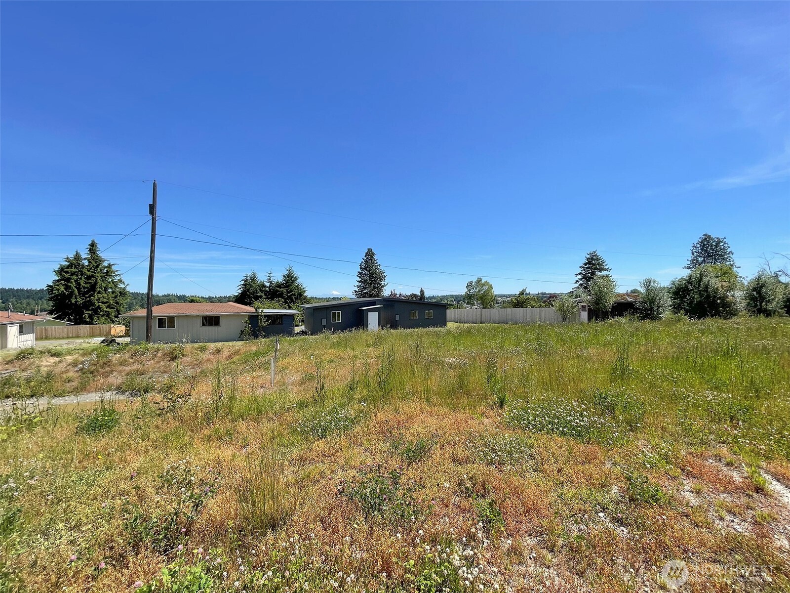 842 Still Road Property Photo 4