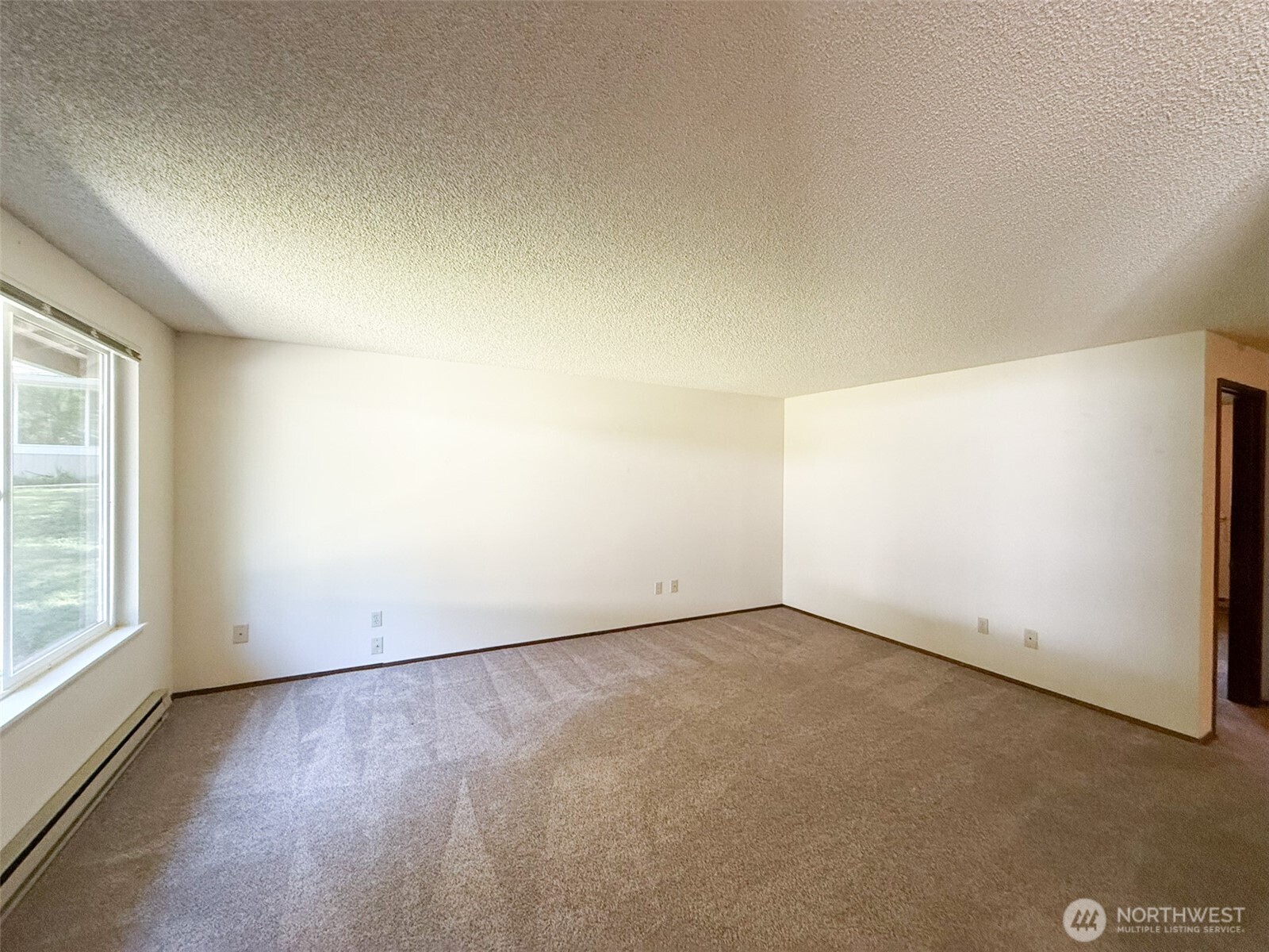4416 Ridgewood Court A & B Property Photo 10