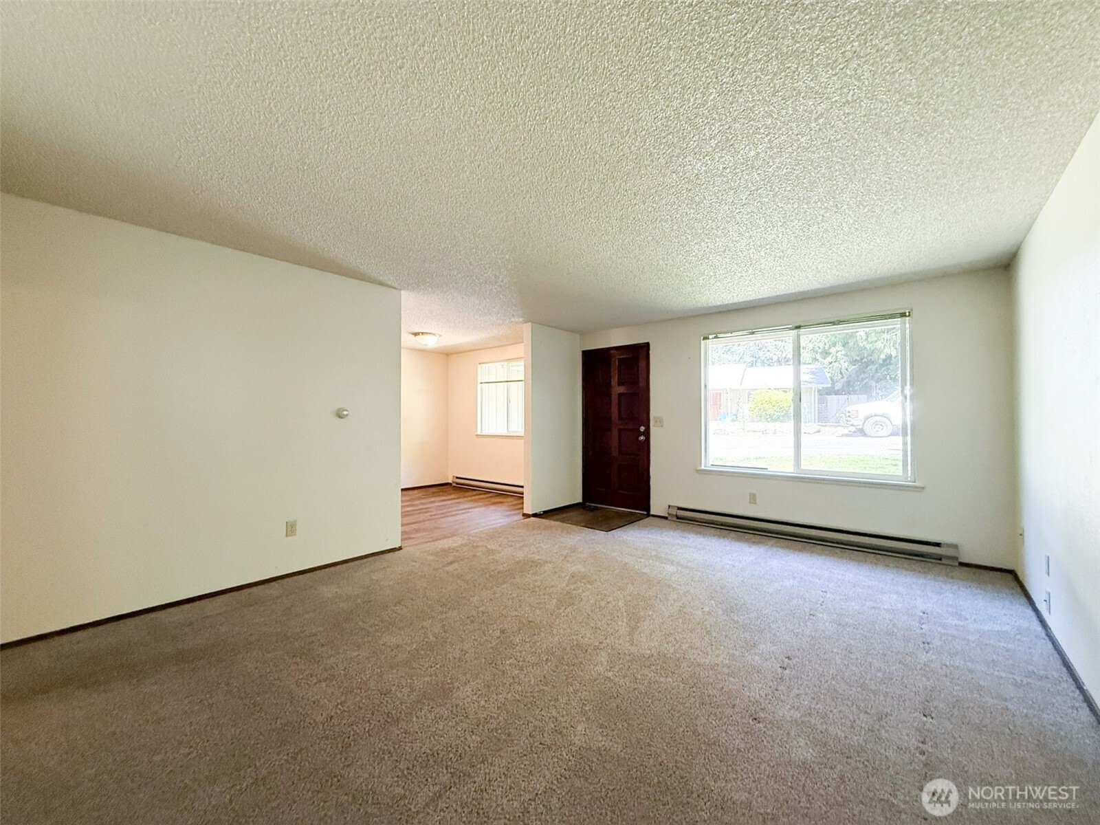 4416 Ridgewood Court A & B Property Photo 11
