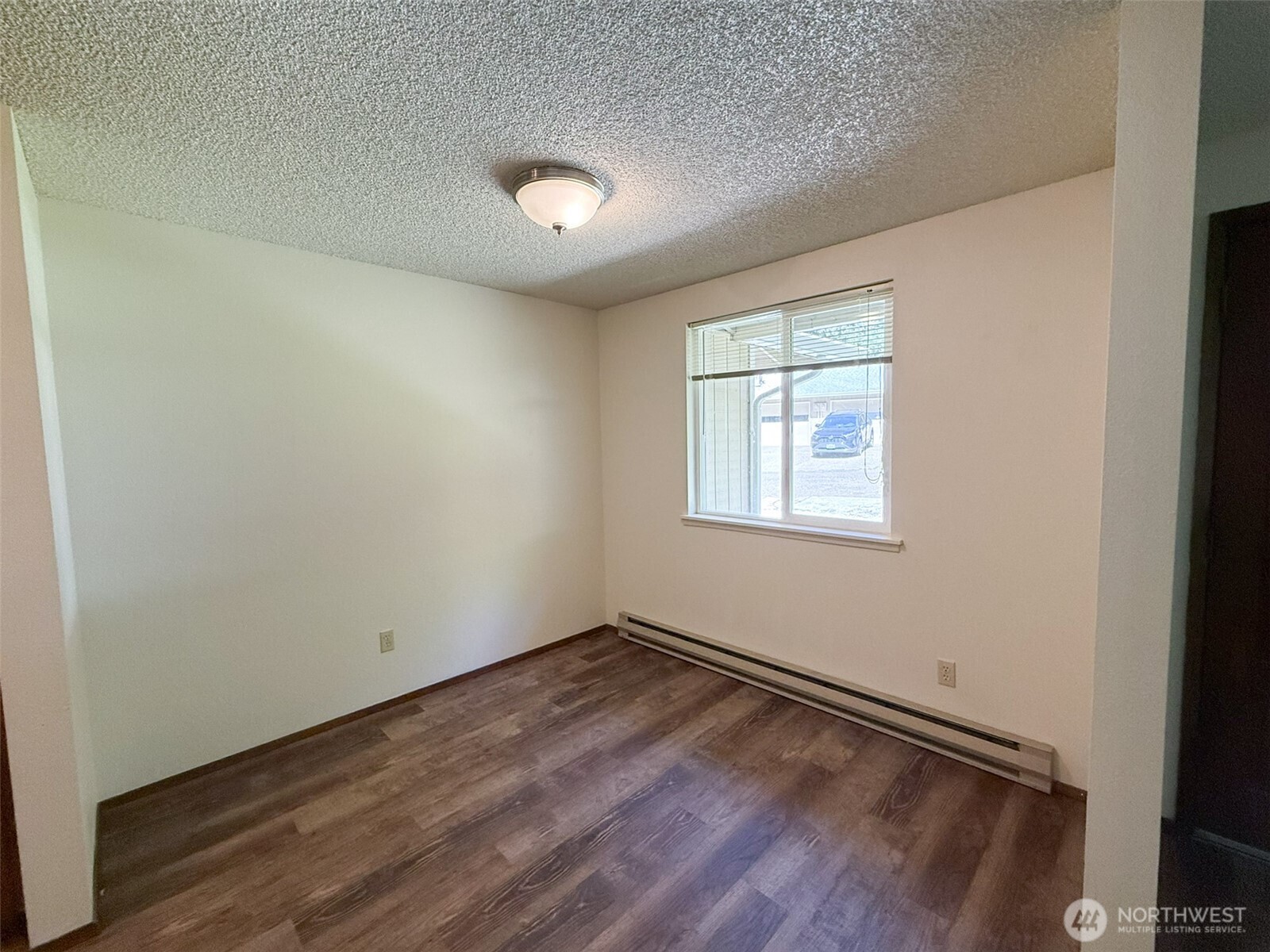 4416 Ridgewood Court A & B Property Photo 13