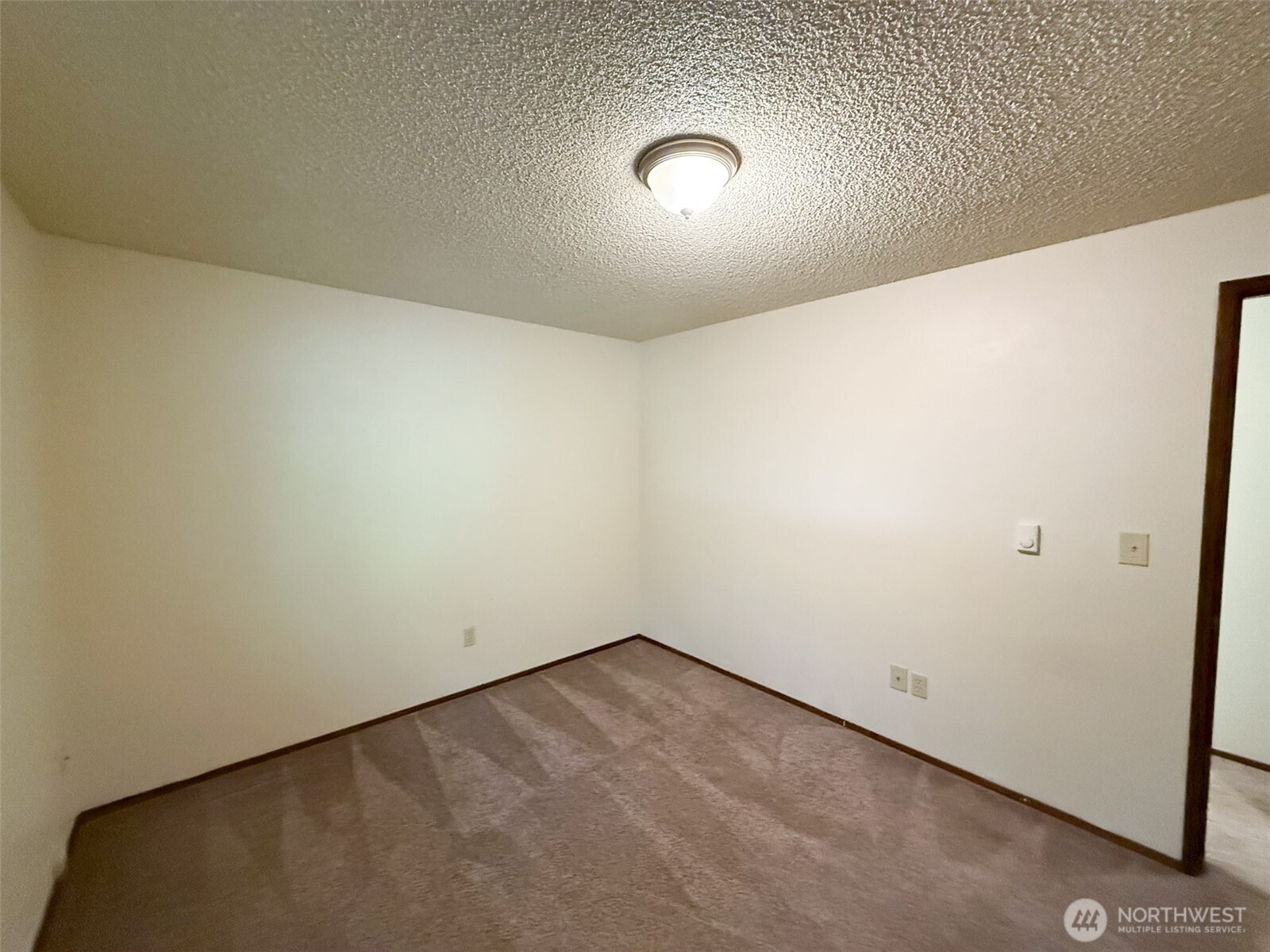 4416 Ridgewood Court A & B Property Photo 21