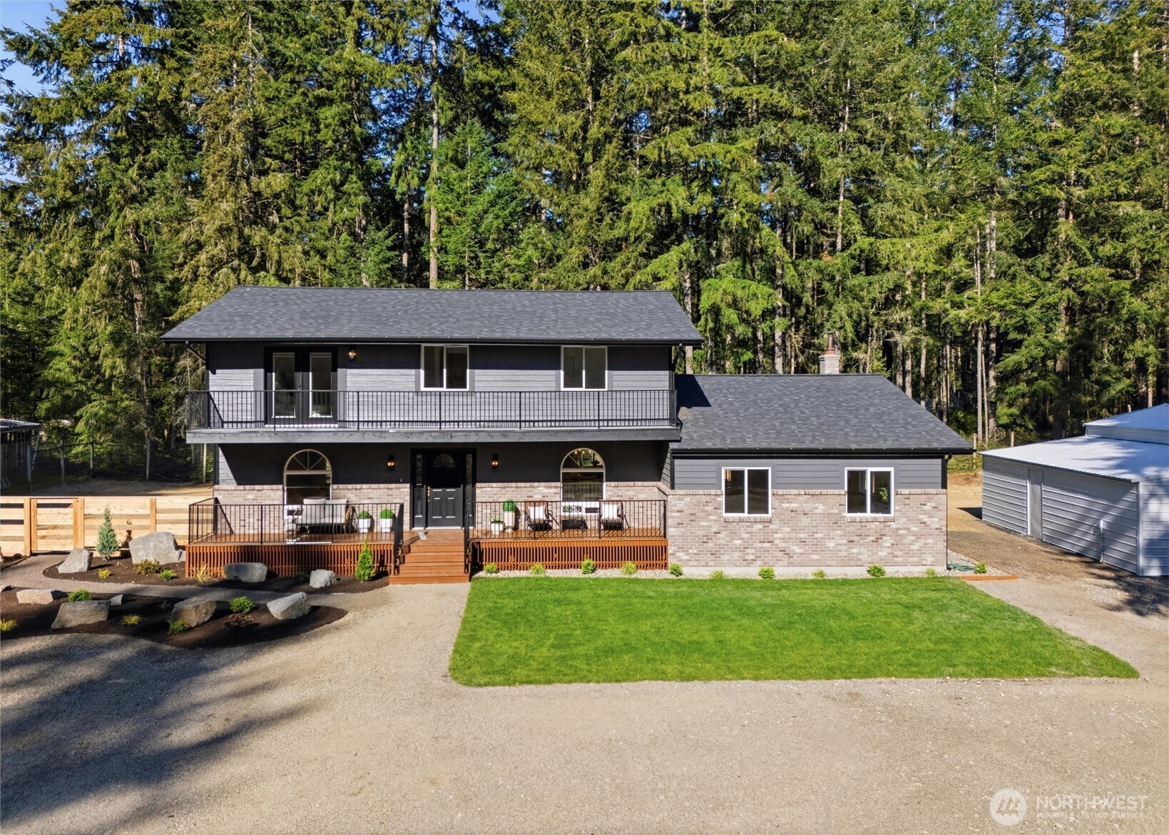 3625 Sw Huckleberry Road Property Photo 2