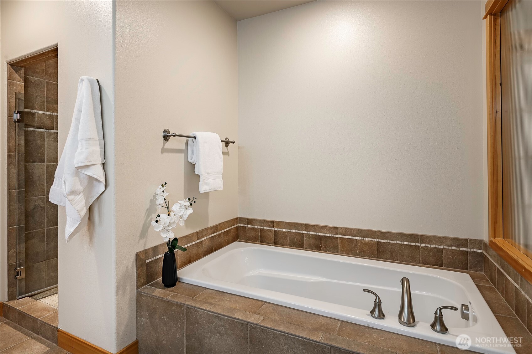 9021 Gleneagle Drive 17 Property Photo 26