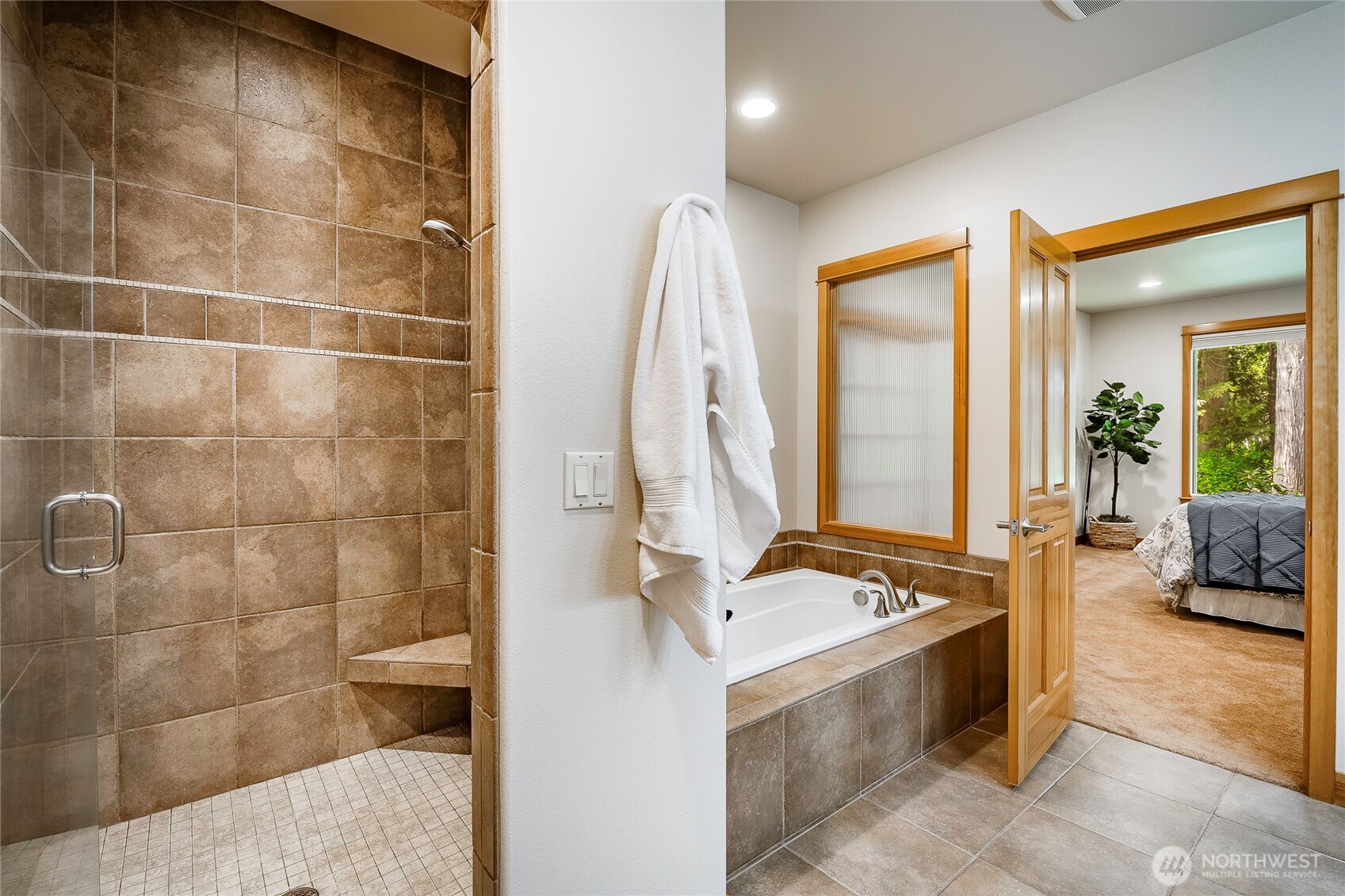 9021 Gleneagle Drive 17 Property Photo 27