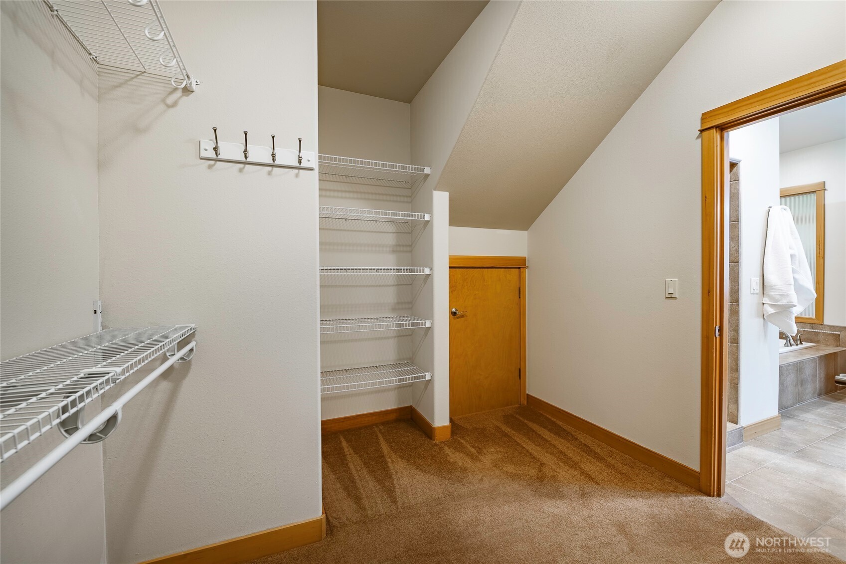 9021 Gleneagle Drive 17 Property Photo 28