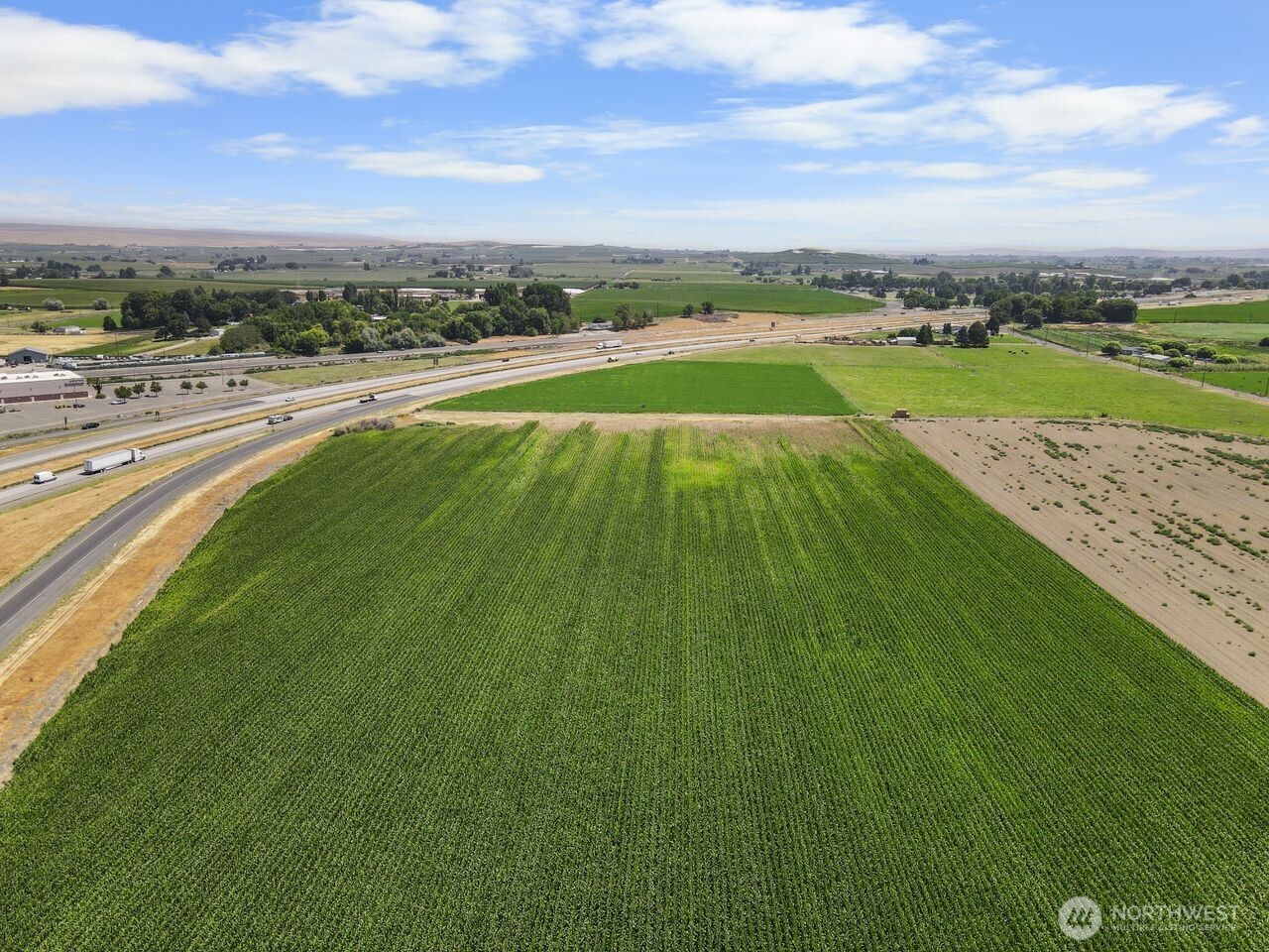 0 Waneta Road Property Photo 4
