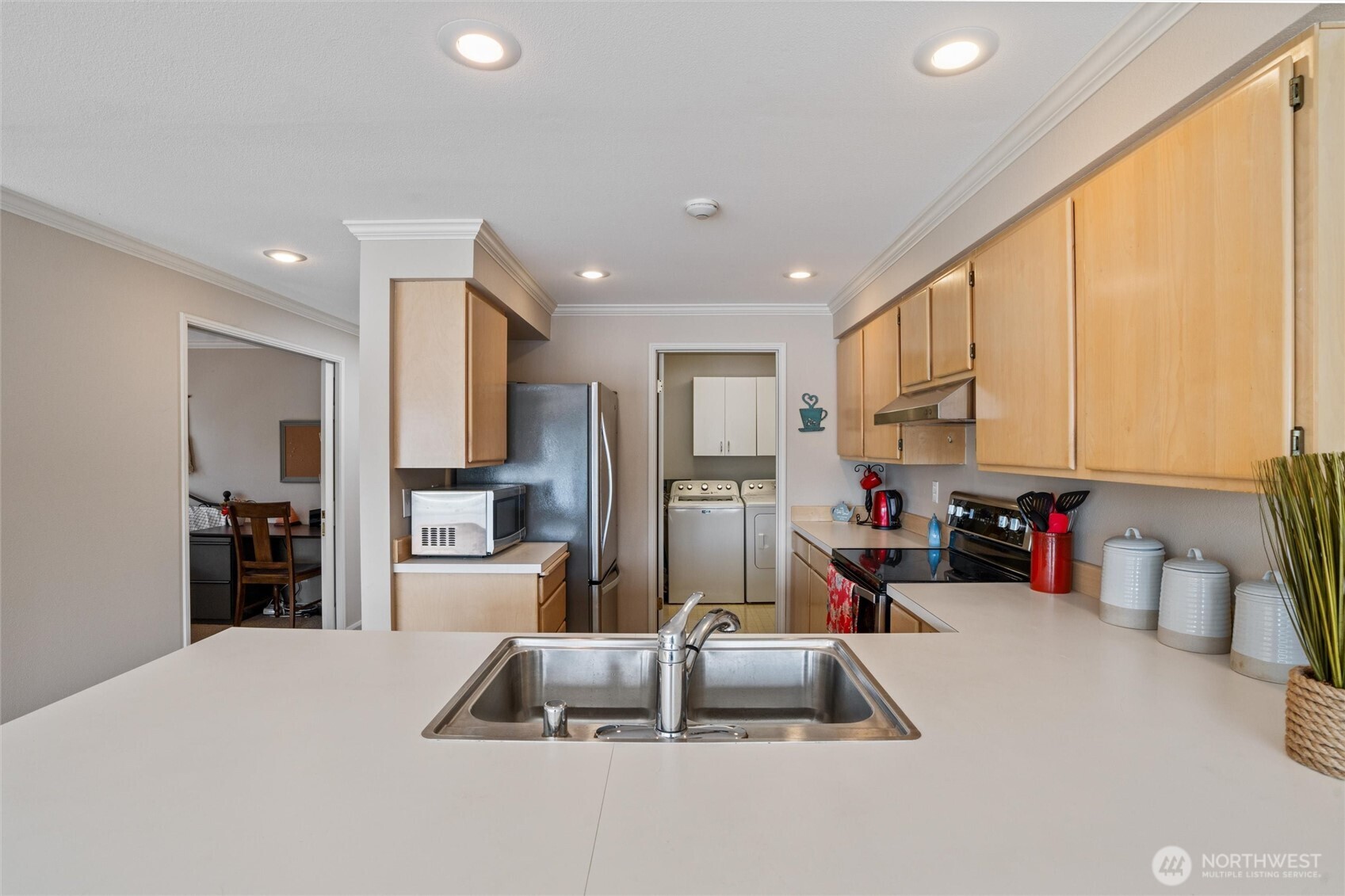 1610 Park Avenue D-3 Property Photo 7