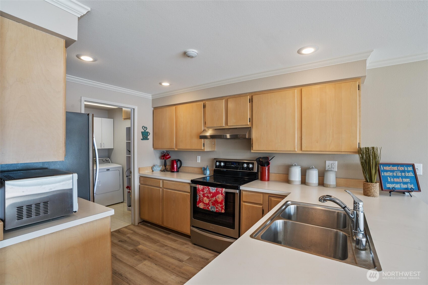 1610 Park Avenue D-3 Property Photo 8