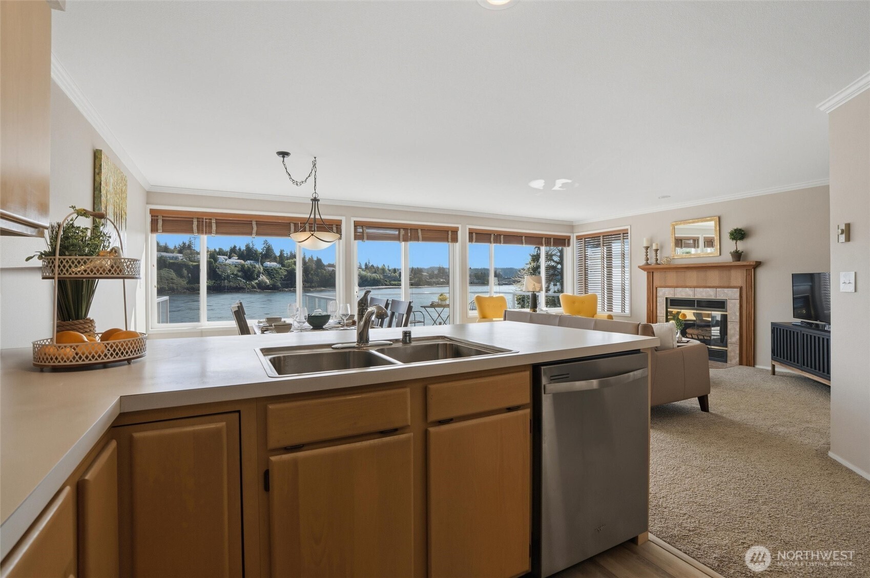 1610 Park Avenue D-3 Property Photo 9