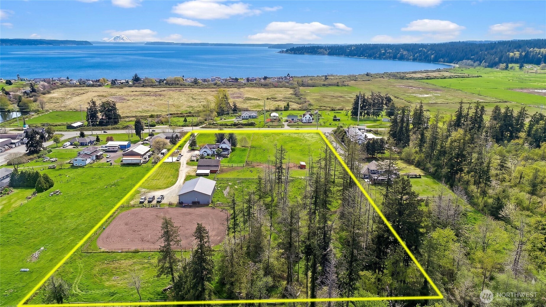 755 E North Camano Drive Property Photo 2