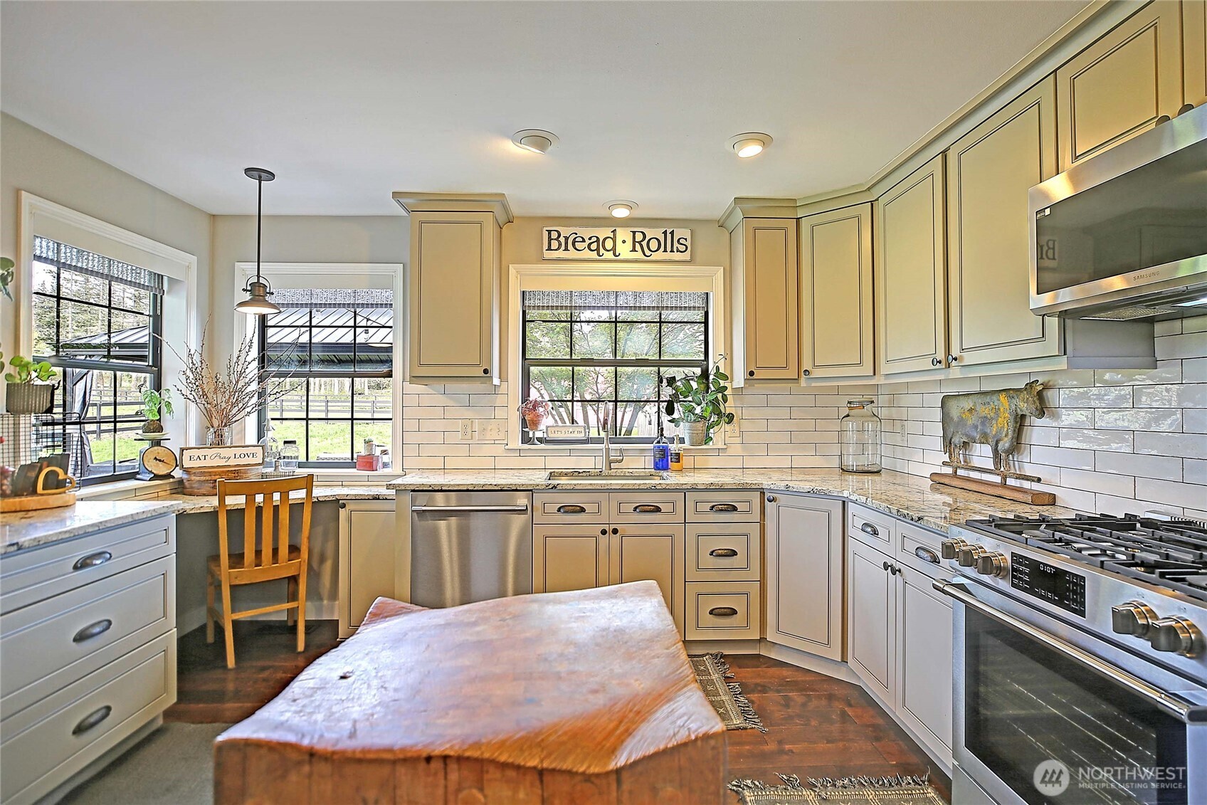 755 E North Camano Drive Property Photo 12