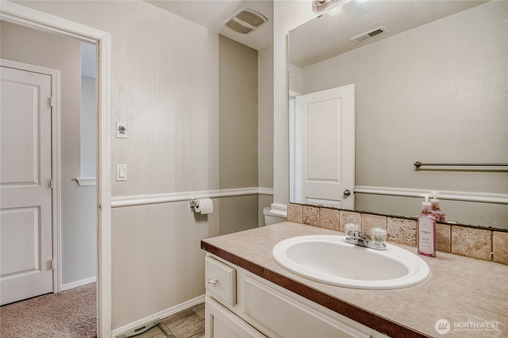 17625 79th Avenue Ct Property Photo 21