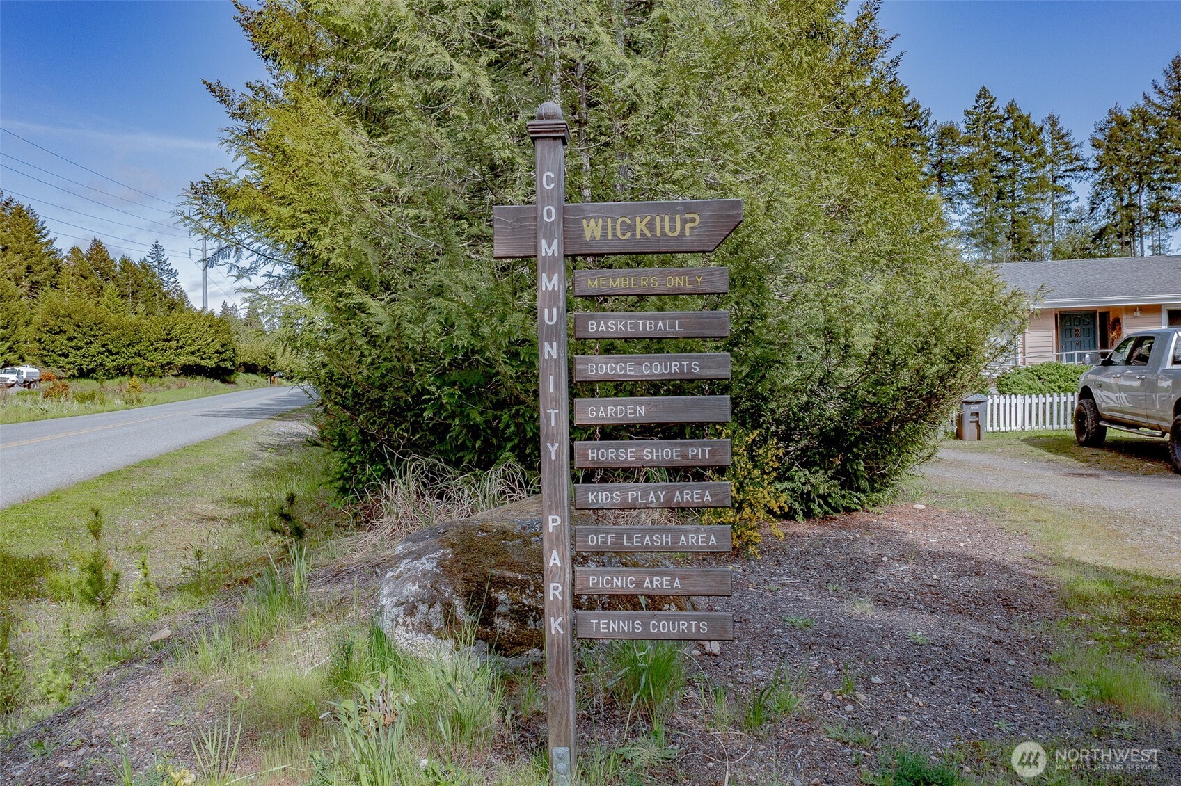 170 E Country Club Drive Property Photo 39