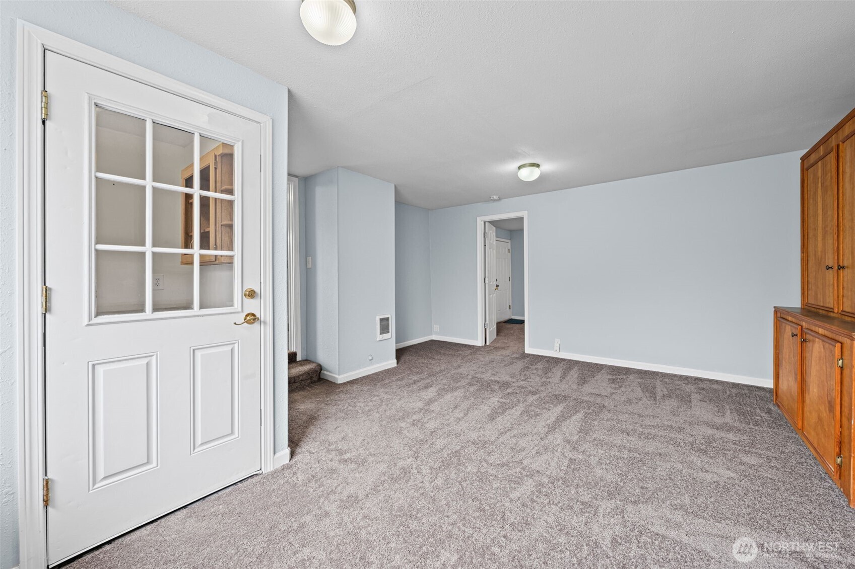 8528 33rd Avenue Property Photo 32