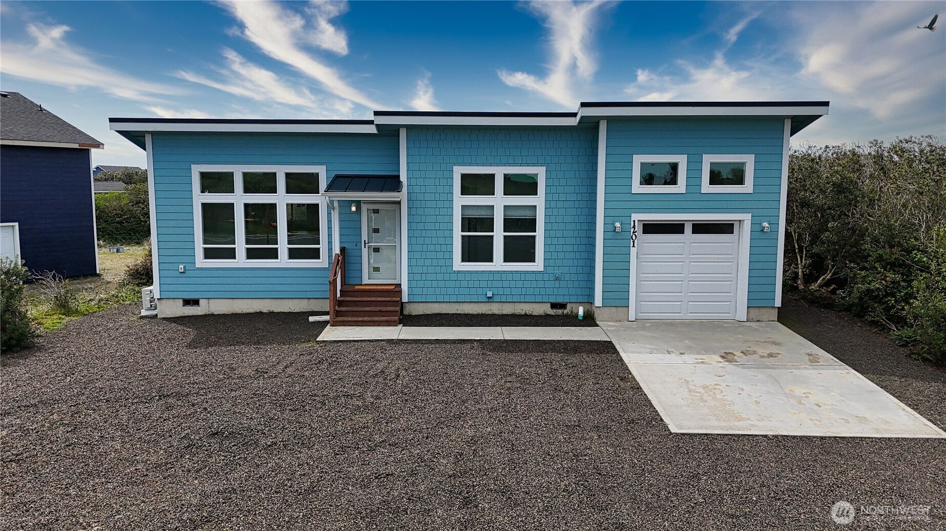 1201 E Ocean Shores Blvd Property Photo 1