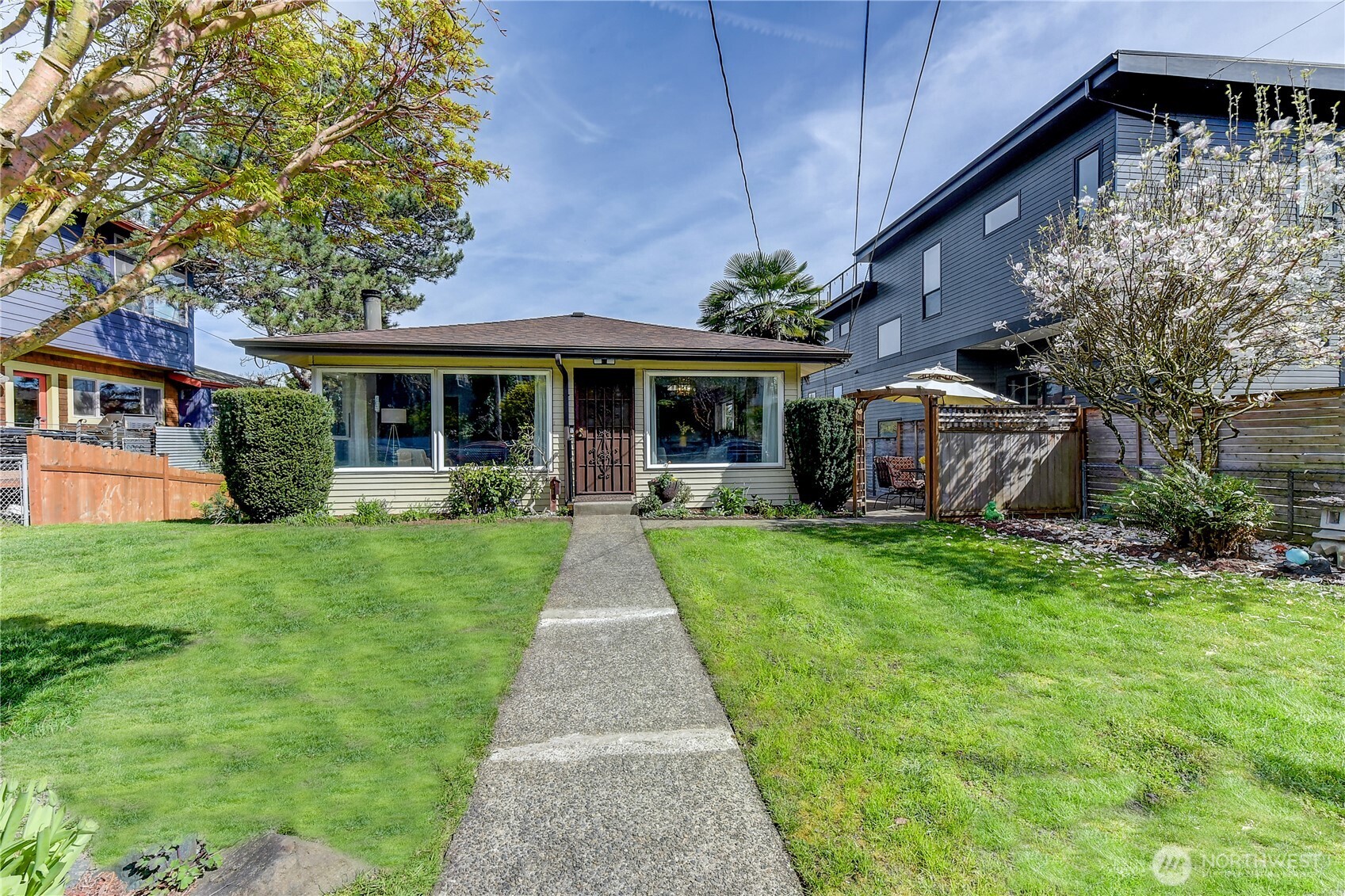610 27th Avenue Property Photo 1