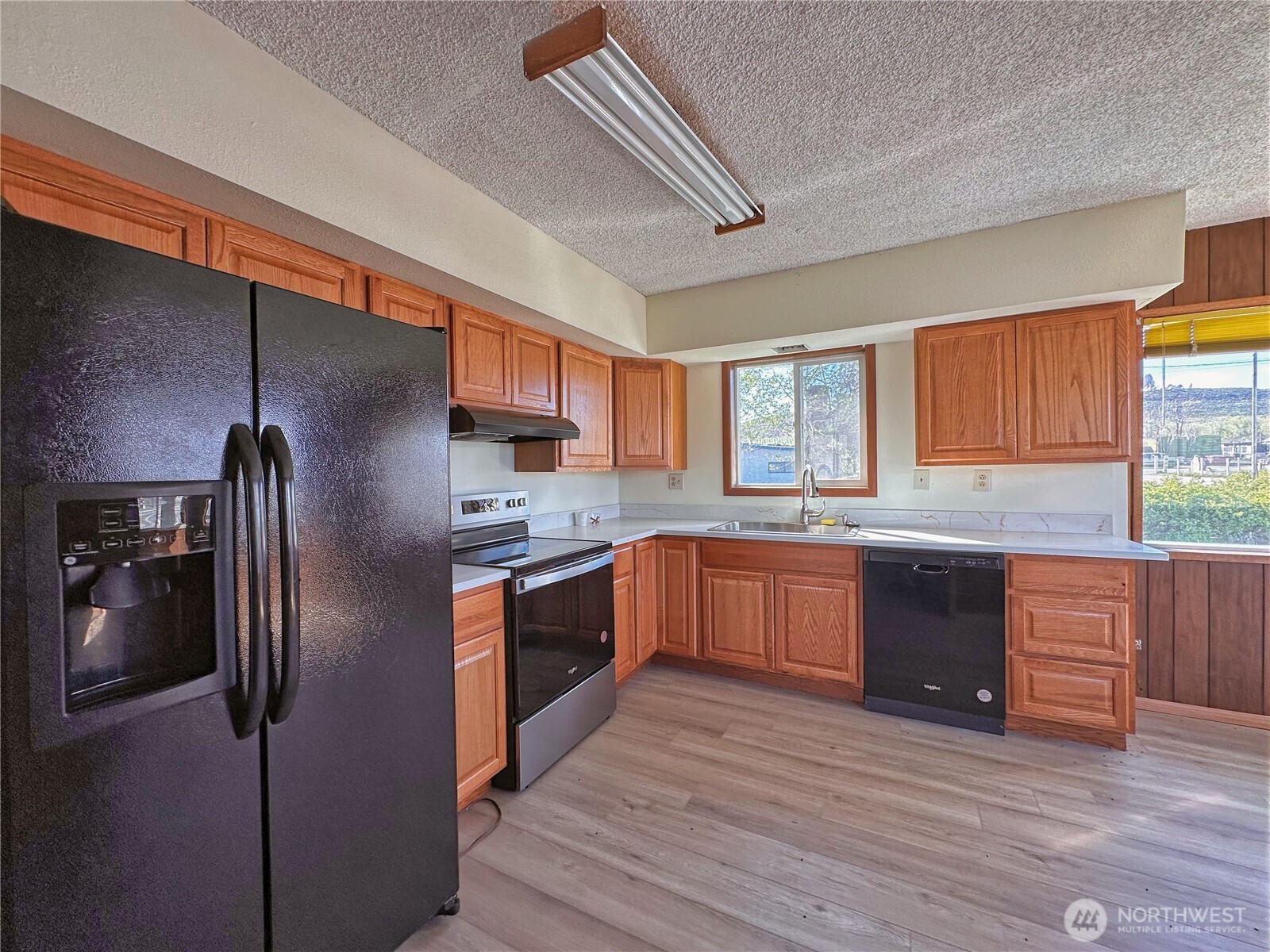 284 Monse Bridge Road Property Photo 10