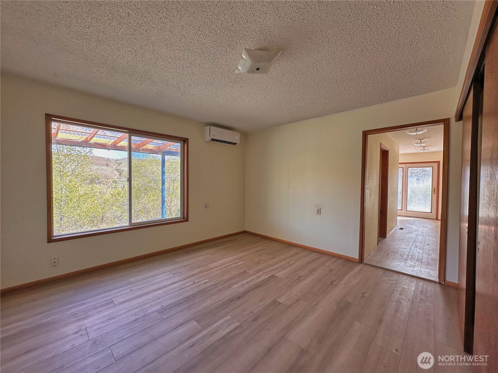 284 Monse Bridge Road Property Photo 17