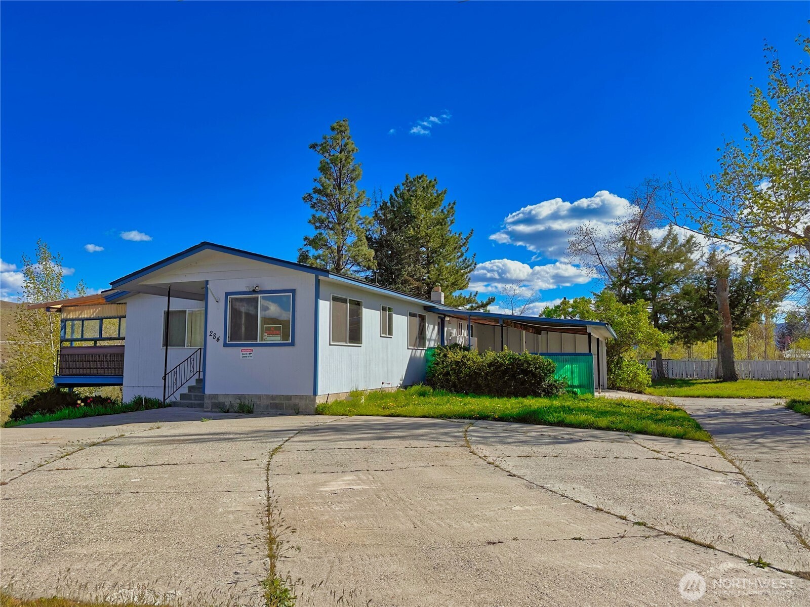 284 Monse Bridge Road Property Photo 32