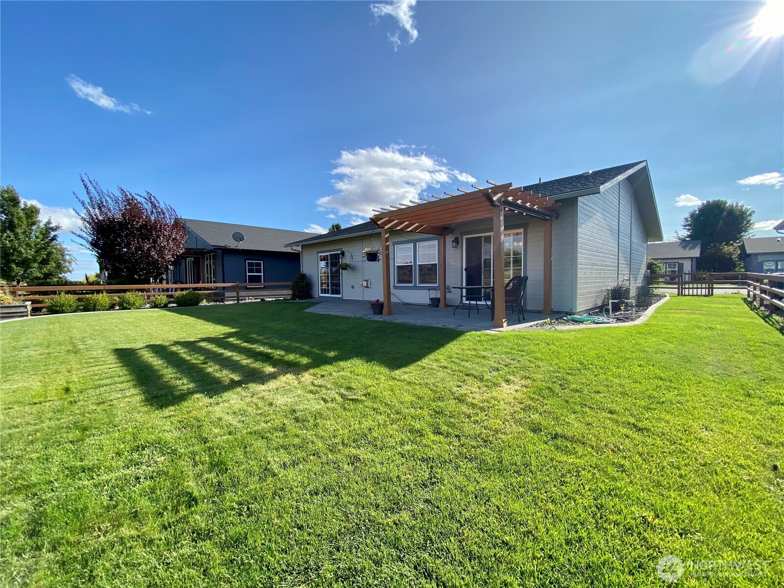 8021 Vialago Parkway Property Photo 19