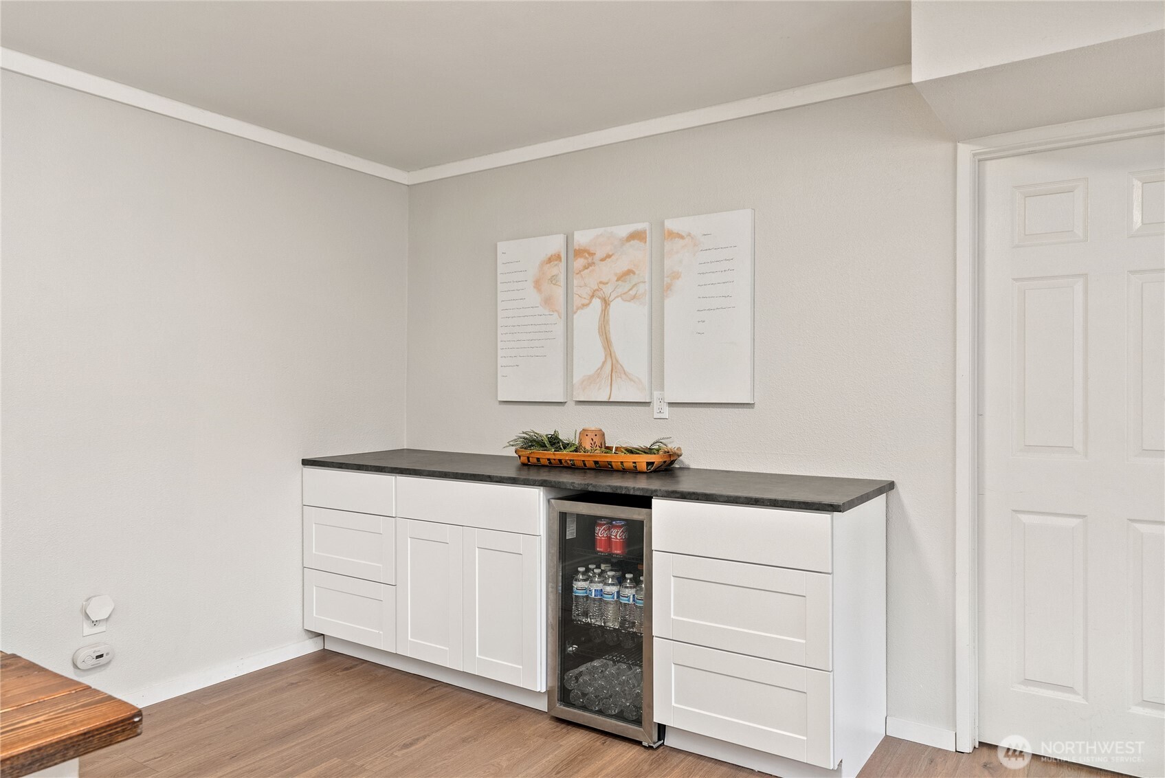 6615 Silver Springs Drive Property Photo 29
