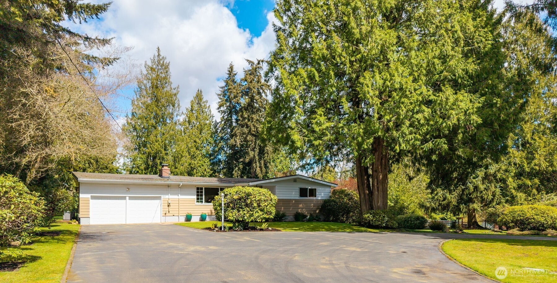 6017 132nd Street Property Photo 4